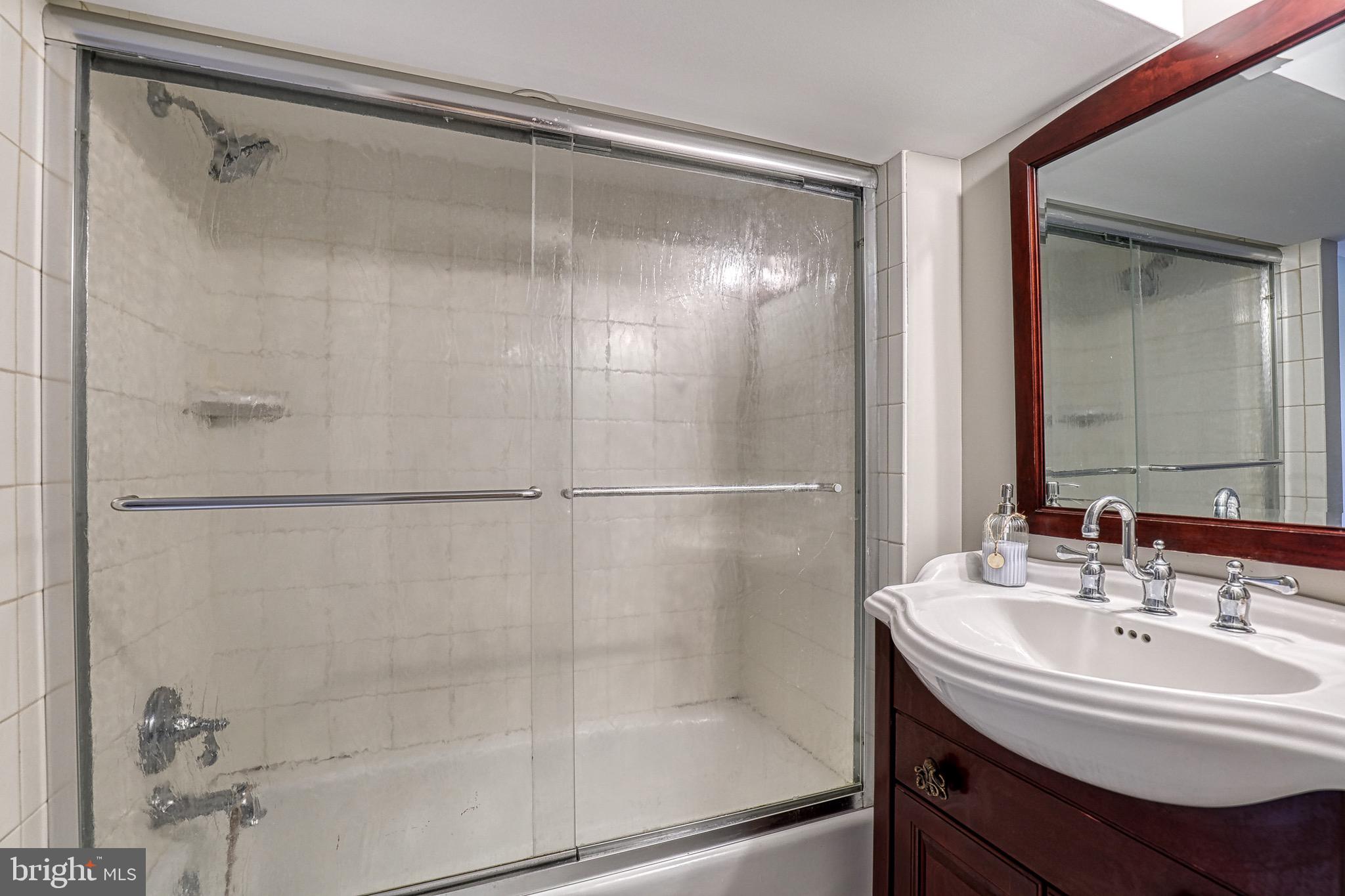 ANNESLIE - Residential