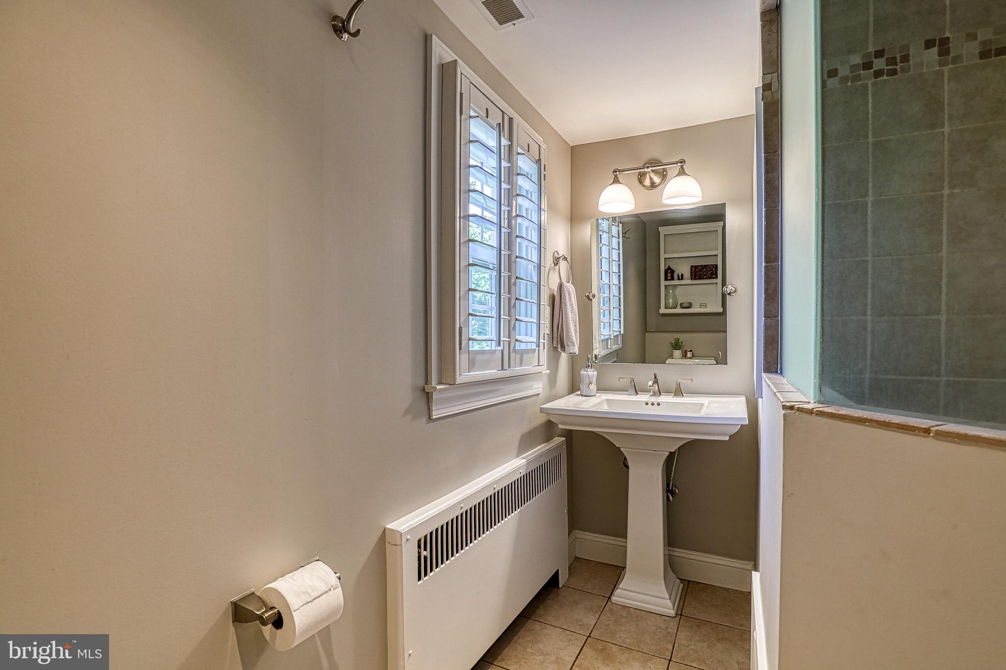 ANNESLIE - Residential