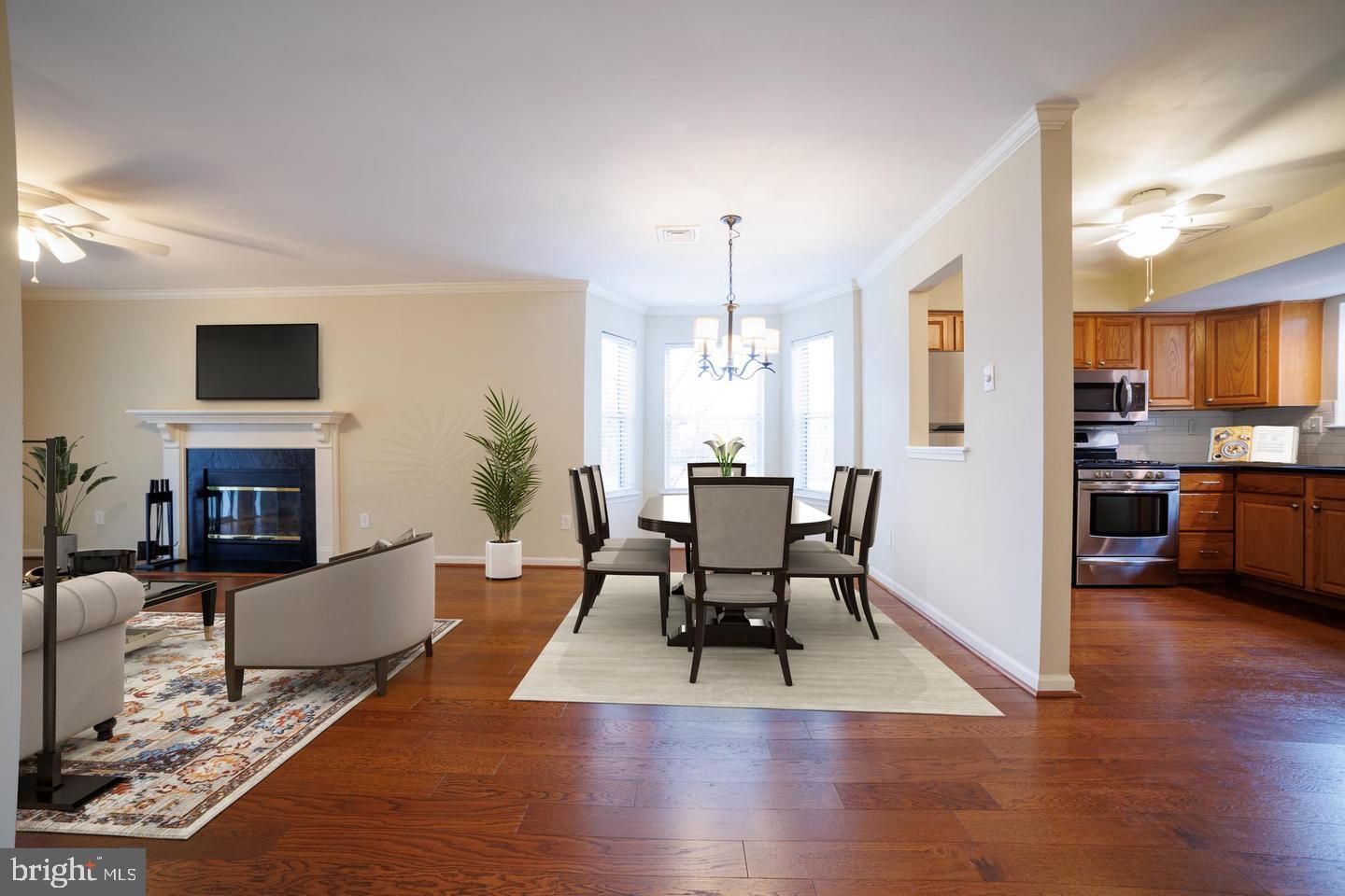 891 RAILWAY SQUARE 62