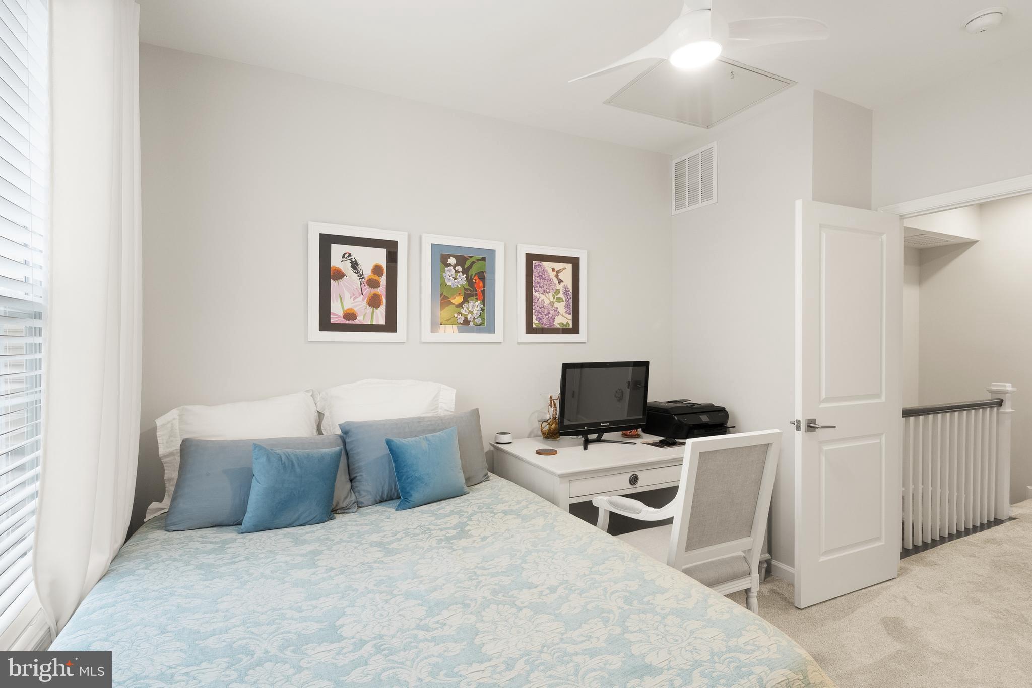 LOUDOUN VALLEY RIDGES - Residential