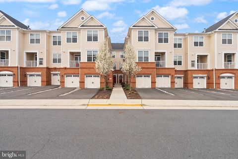 23235 MILLTOWN KNOLL SQUARE 110 ASHBURN VA 20148