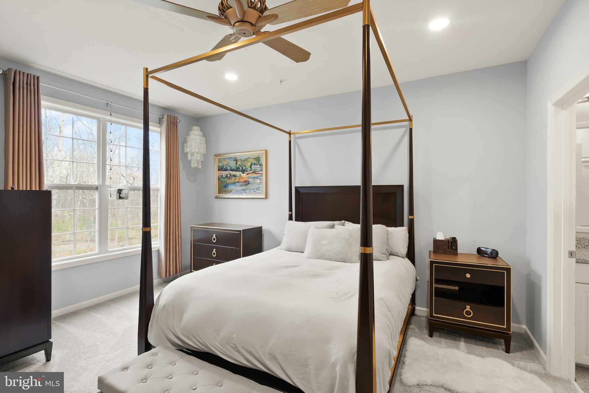 LOUDOUN VALLEY RIDGES - Residential