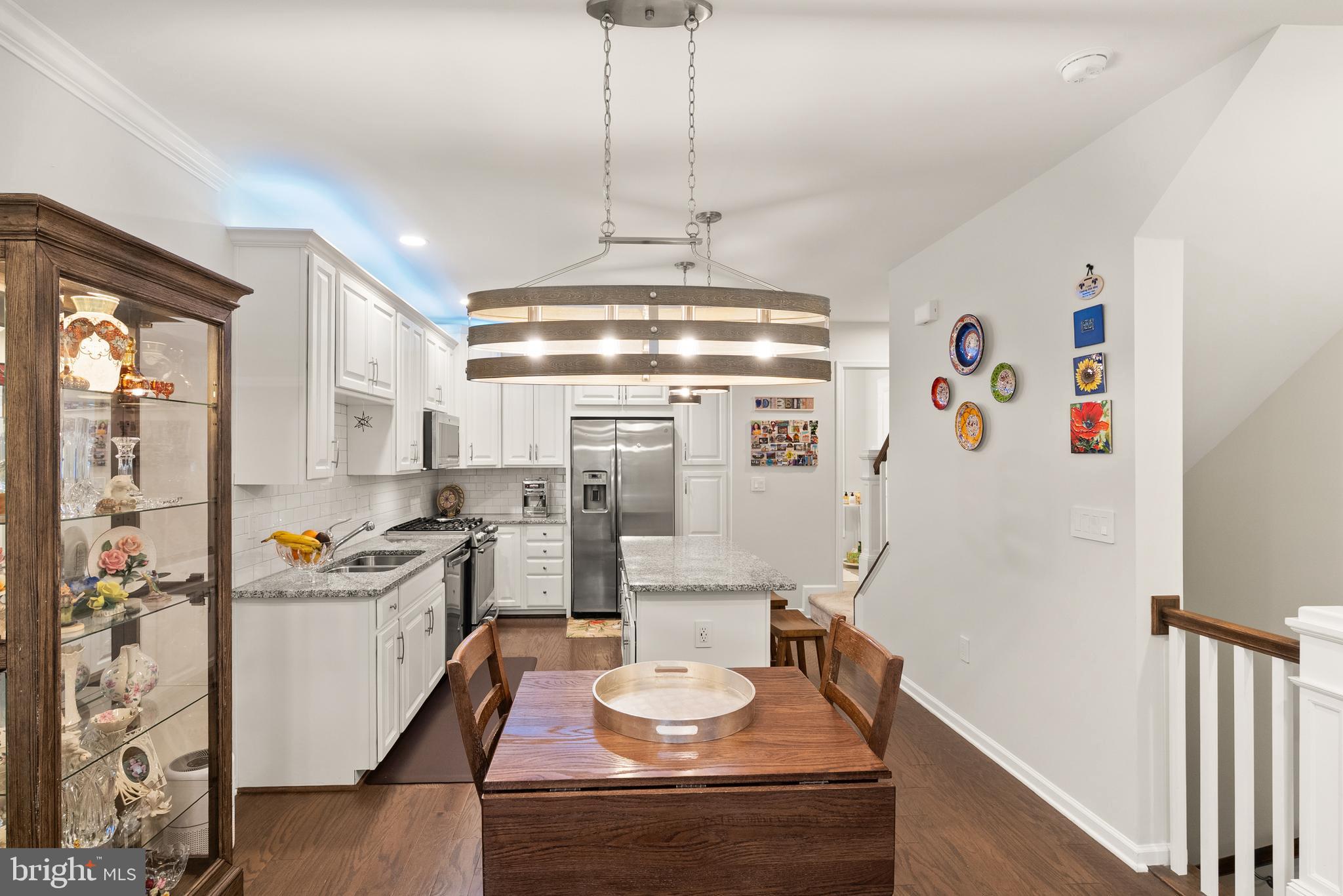 LOUDOUN VALLEY RIDGES - Residential