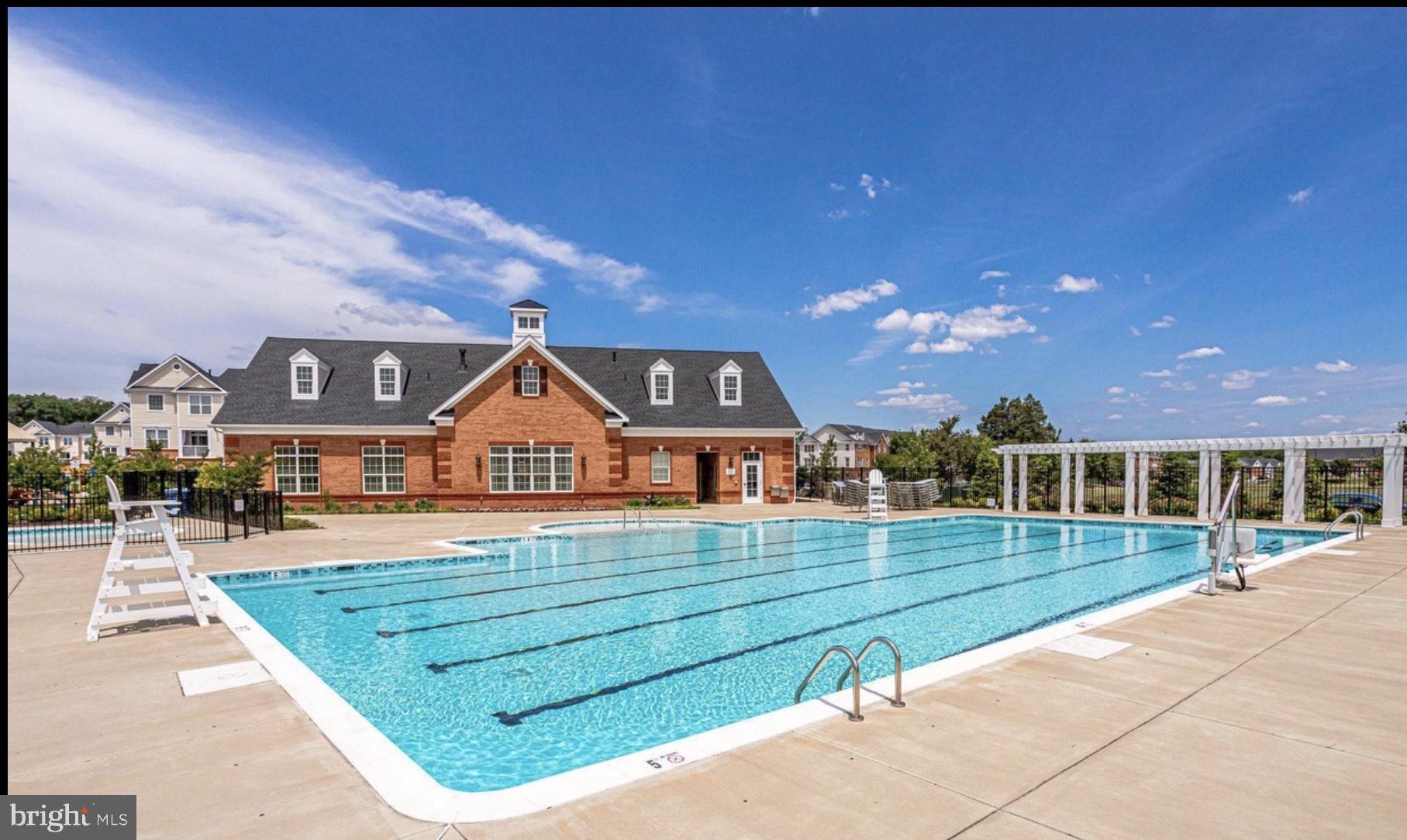 LOUDOUN VALLEY RIDGES - Residential