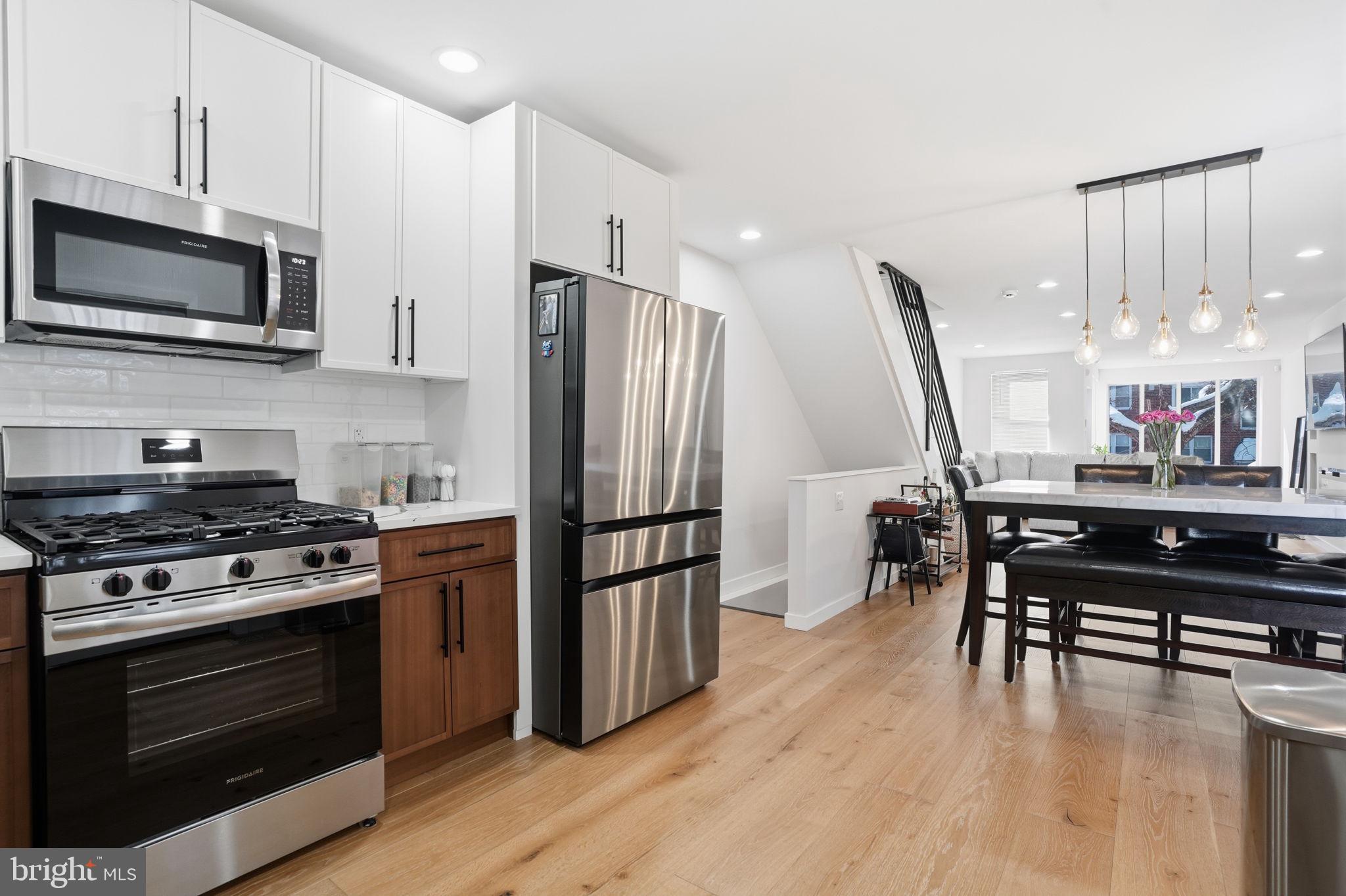 WEST OAK LANE - Residential