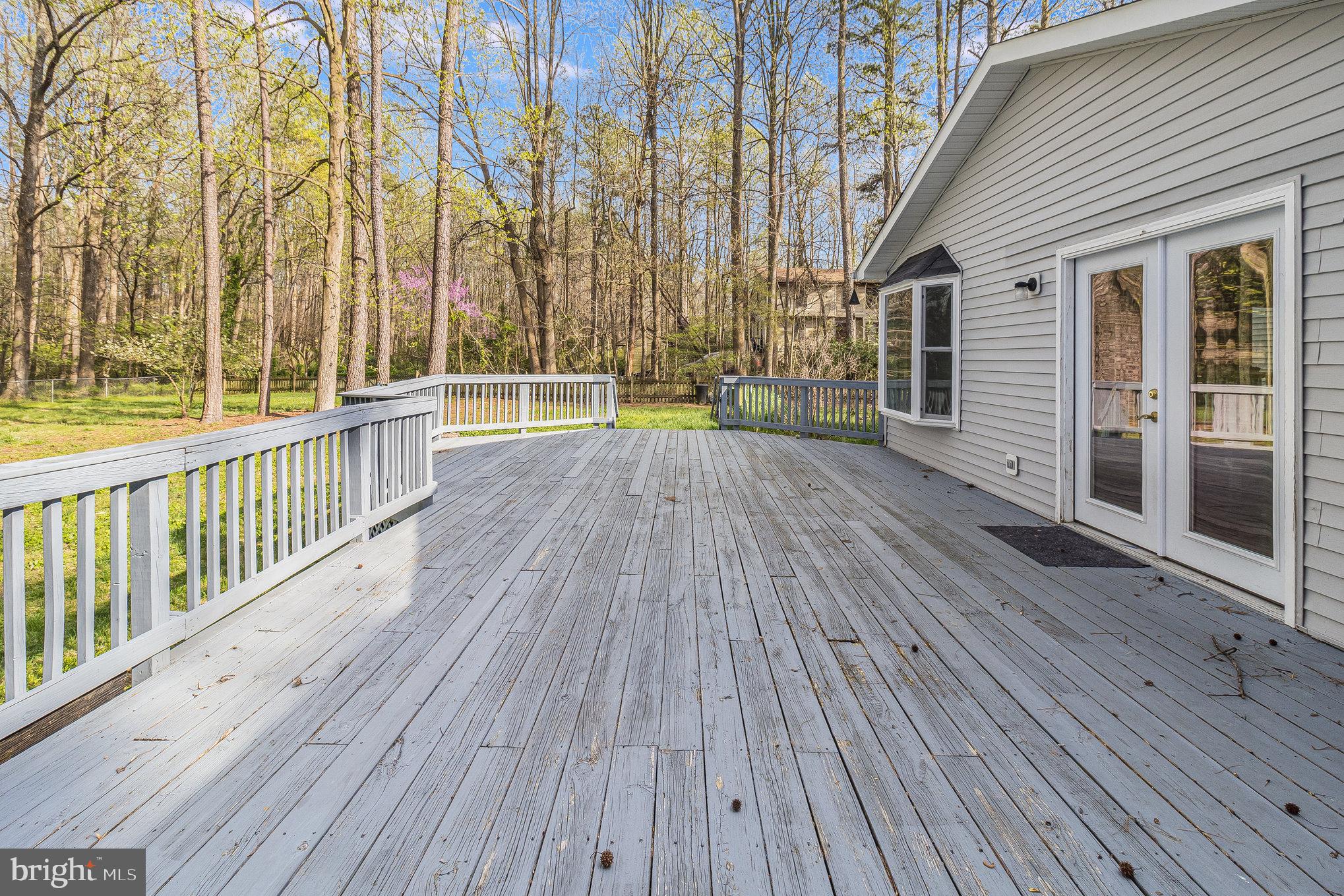 THORNHILL ESTATES - Residential