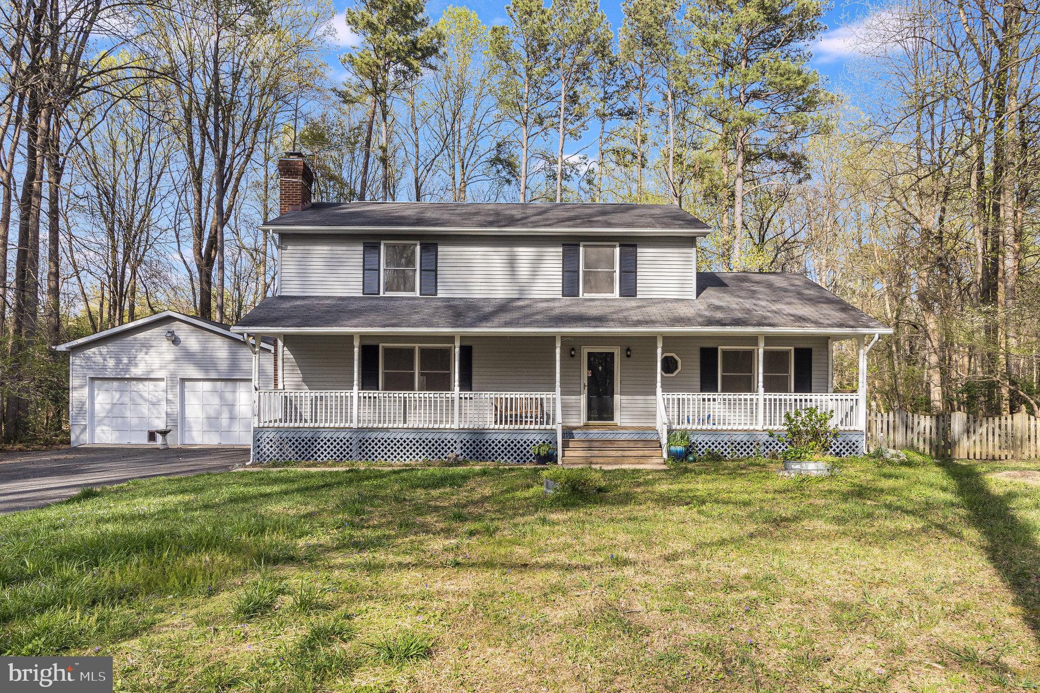 THORNHILL ESTATES - Residential