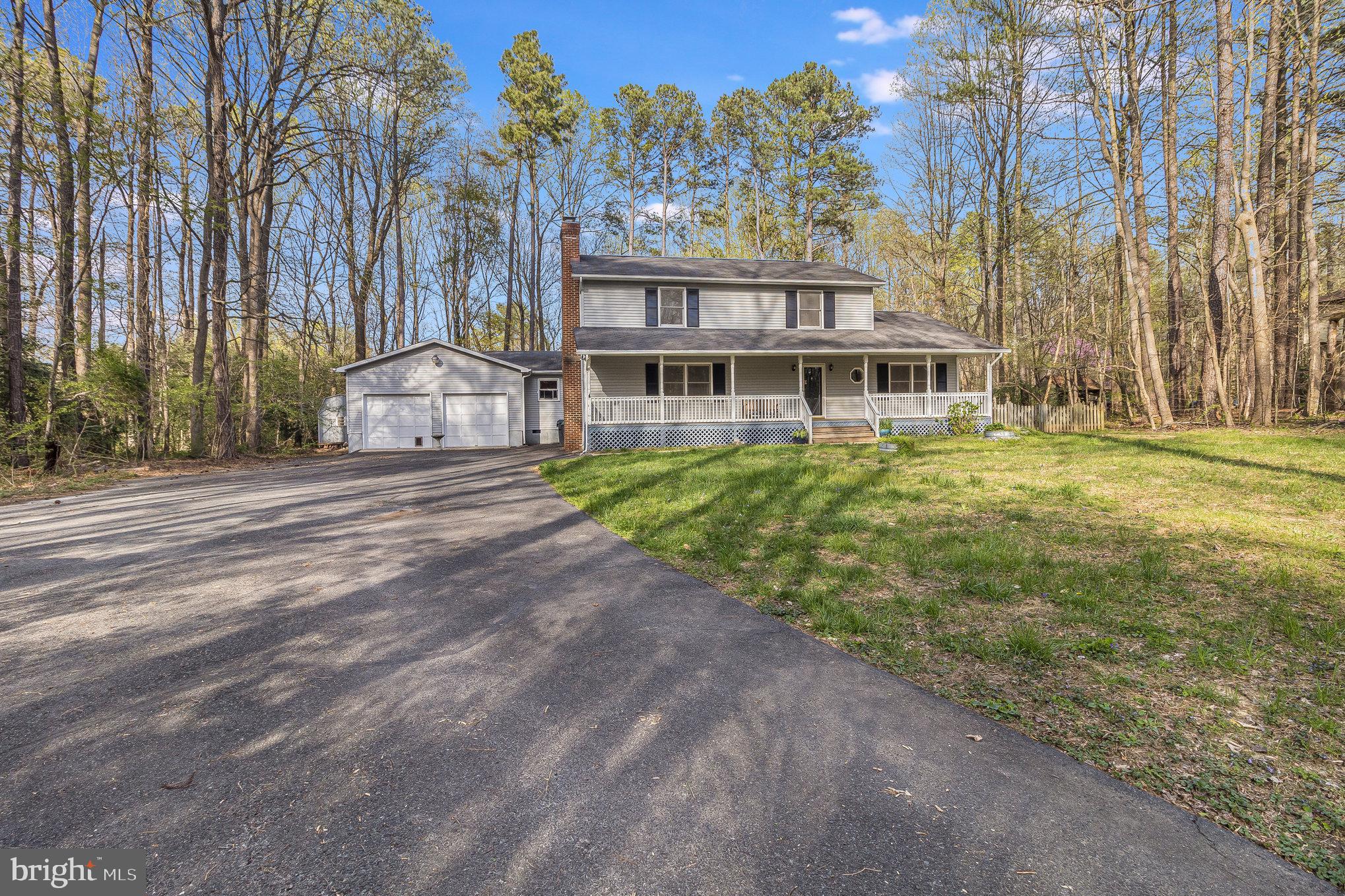 THORNHILL ESTATES - Residential