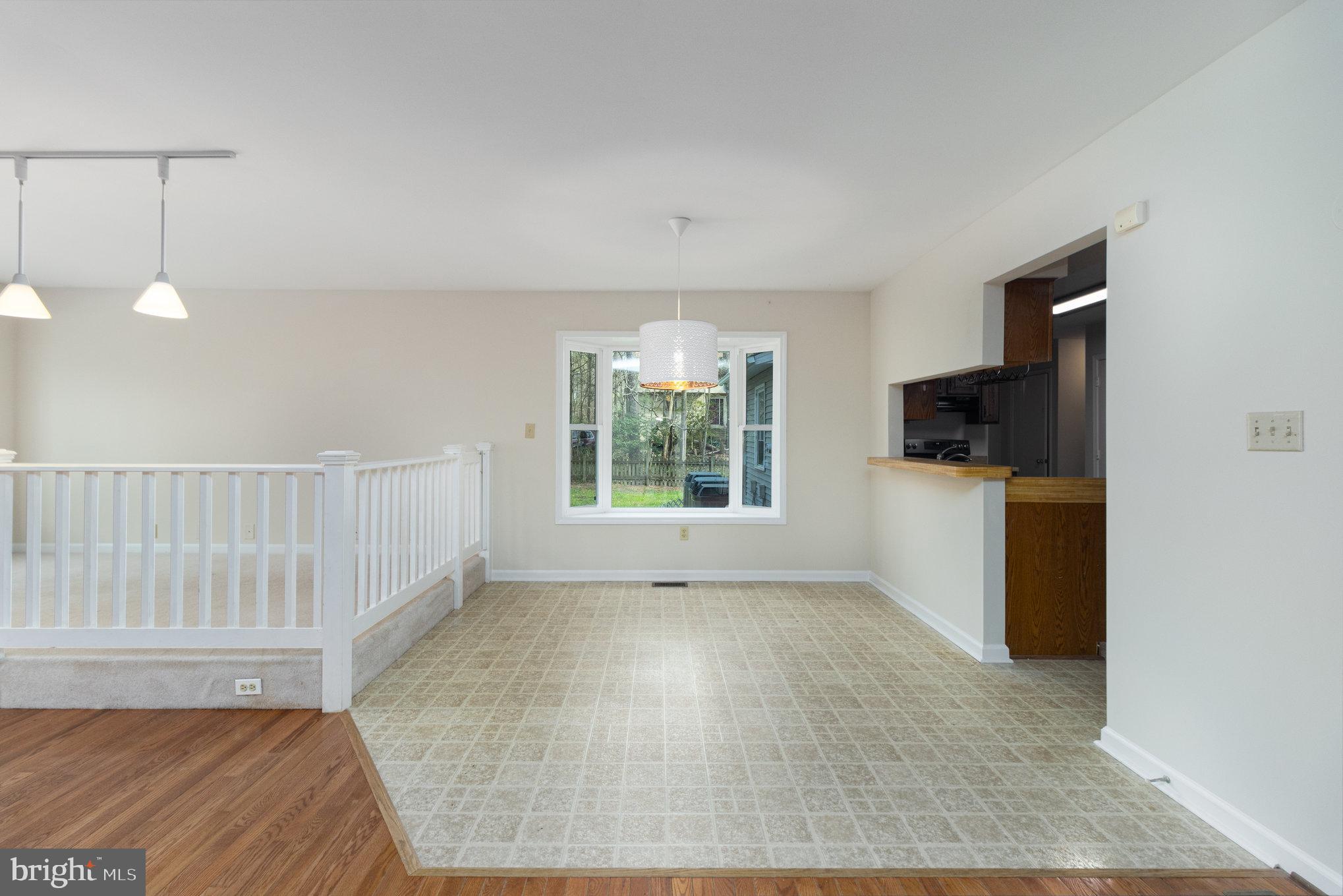 THORNHILL ESTATES - Residential