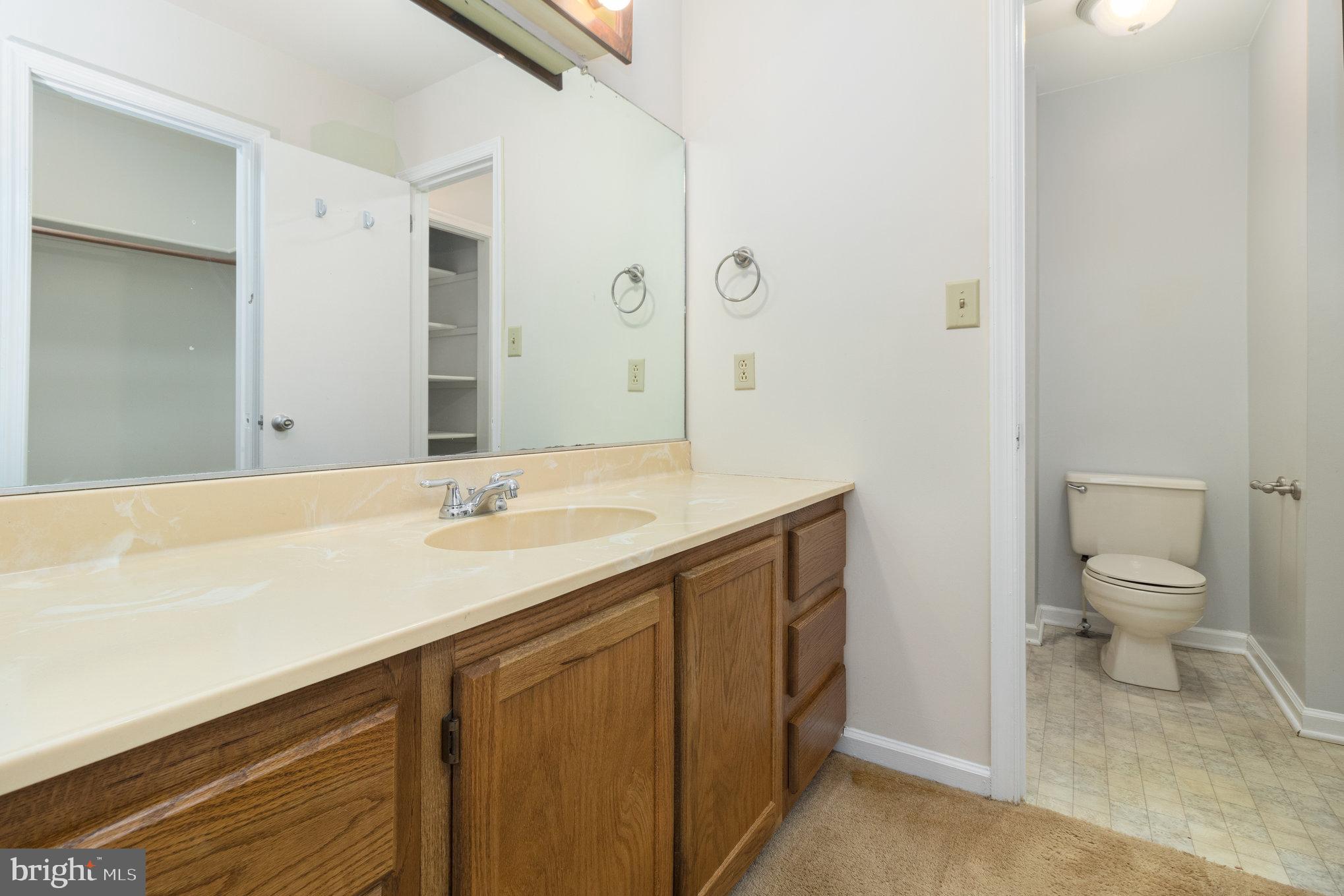 THORNHILL ESTATES - Residential