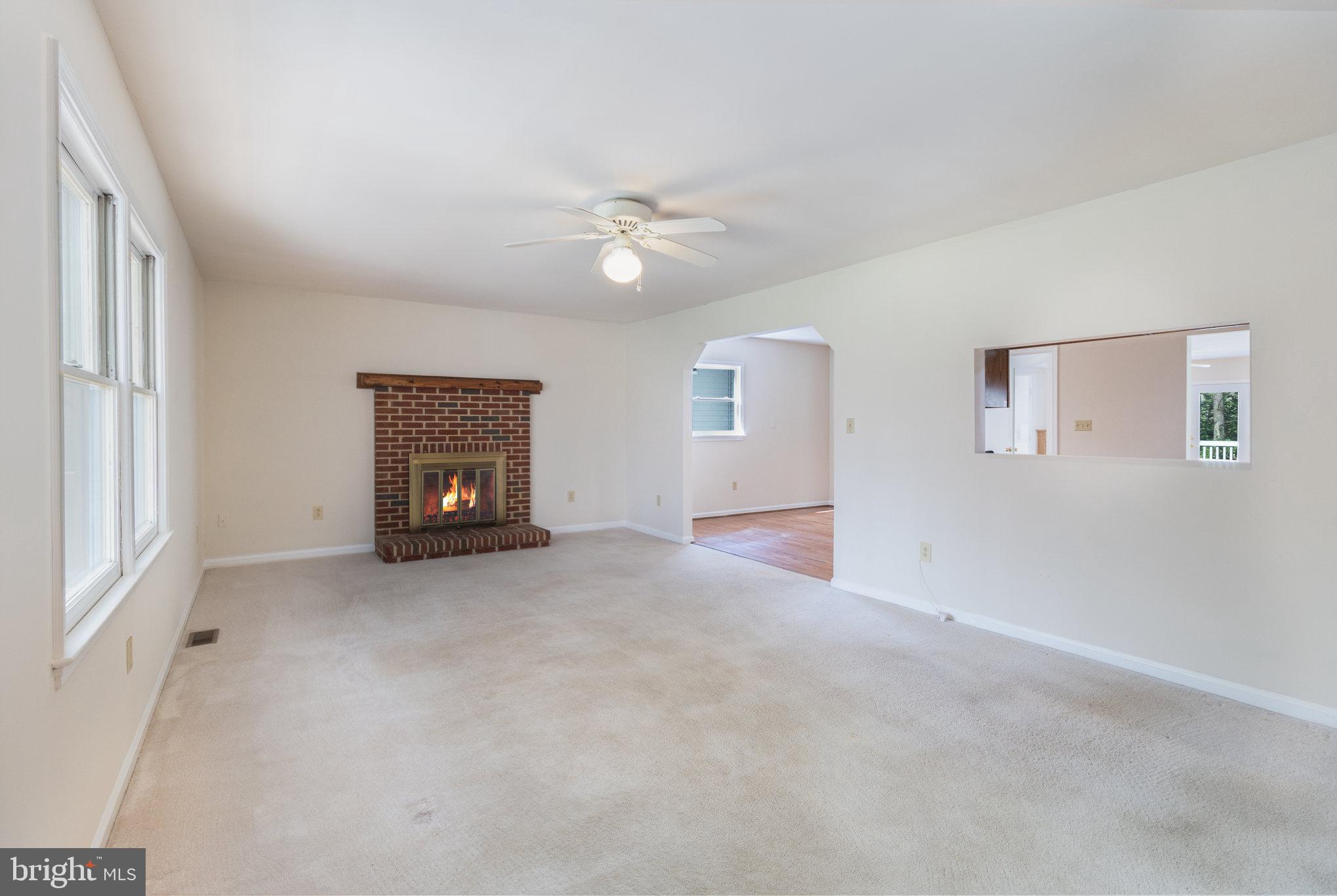 THORNHILL ESTATES - Residential