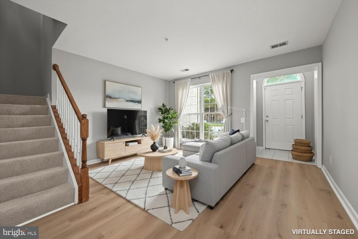 222 FALLSGROVE BOULEVARD 2