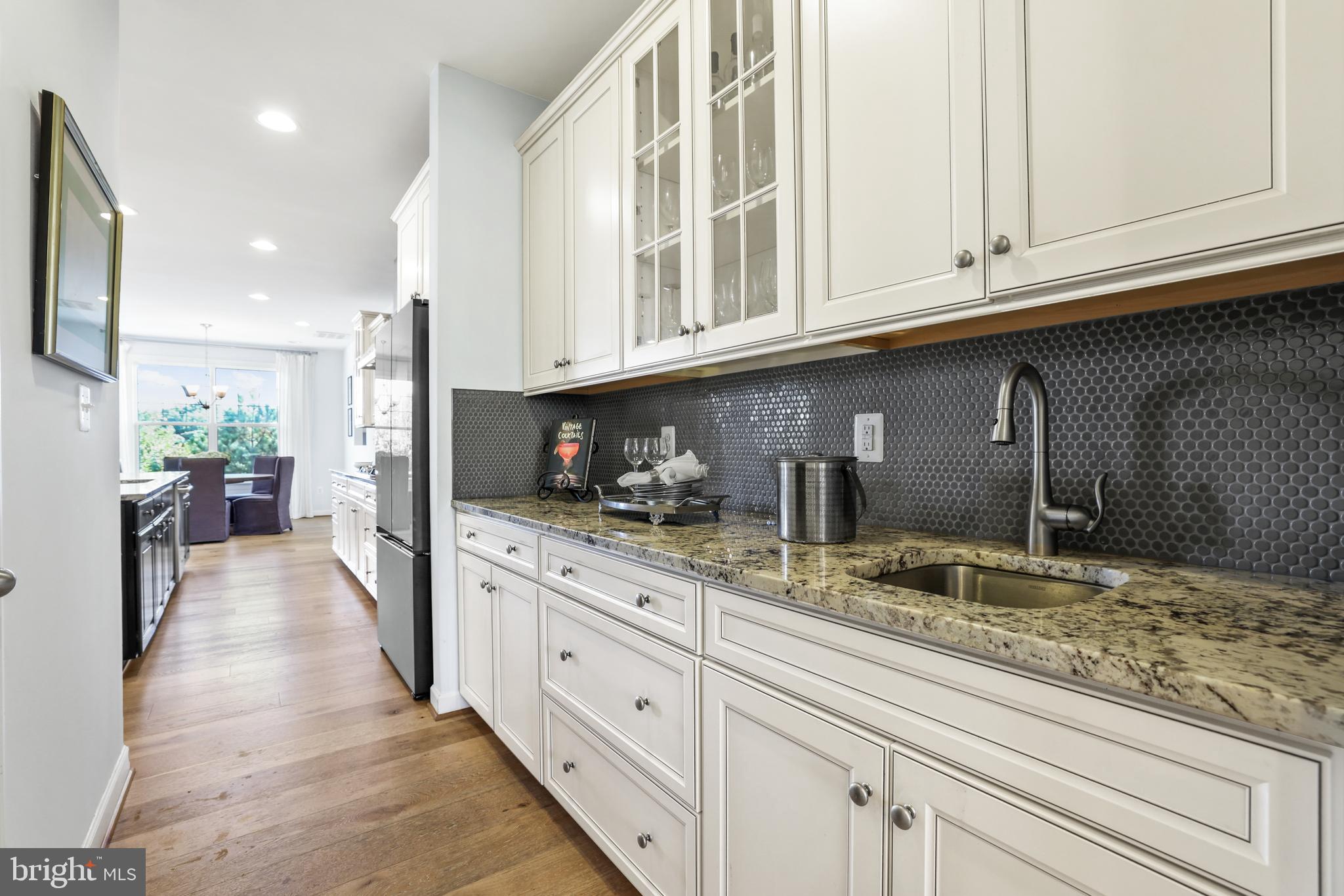 BURKE JUNCTION - Residential