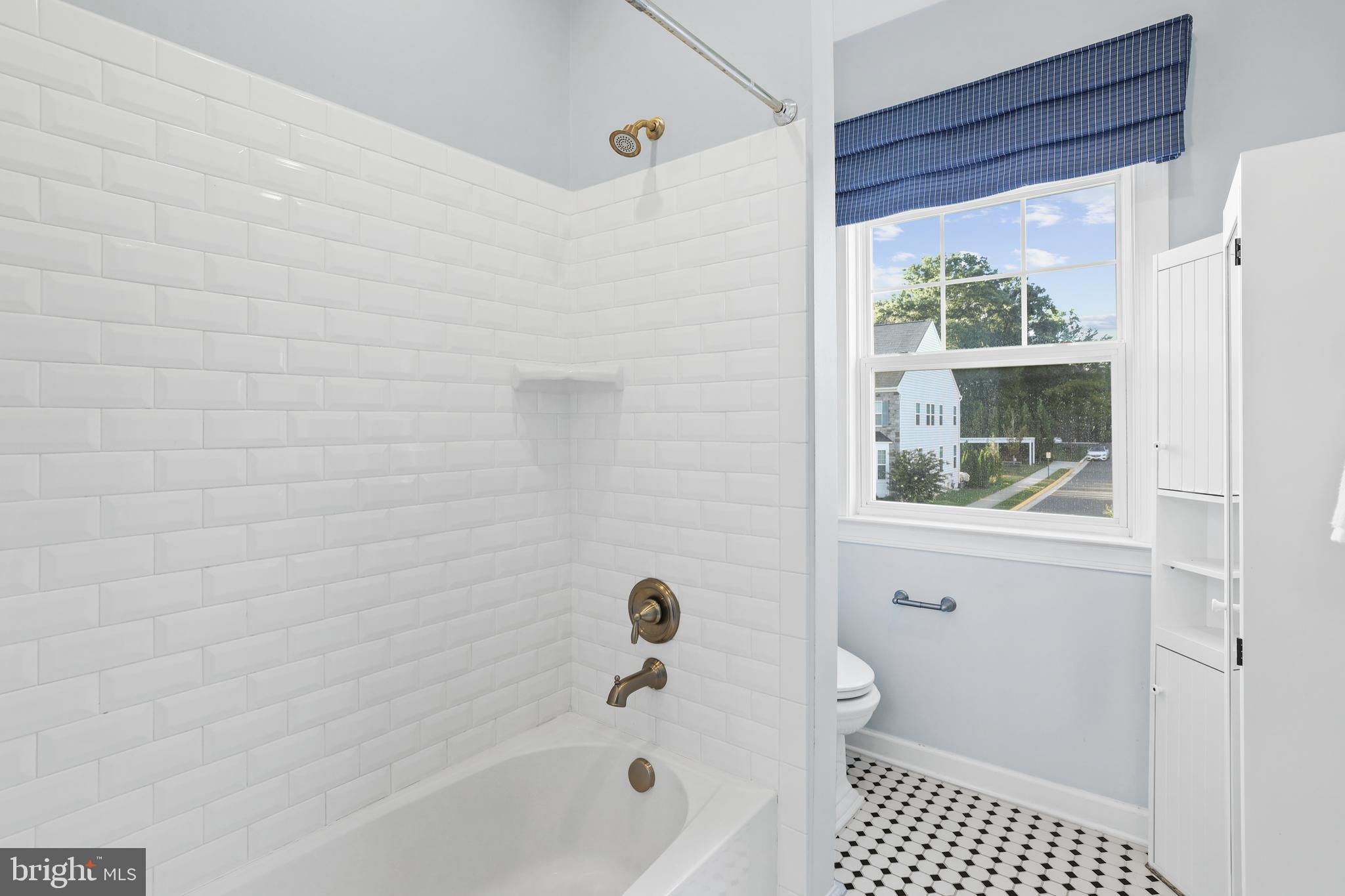 BURKE JUNCTION - Residential