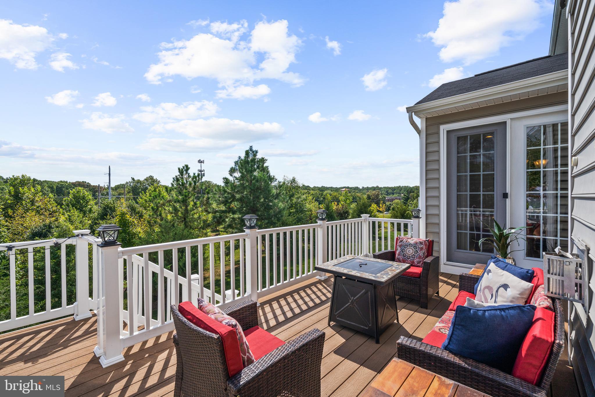 BURKE JUNCTION - Residential