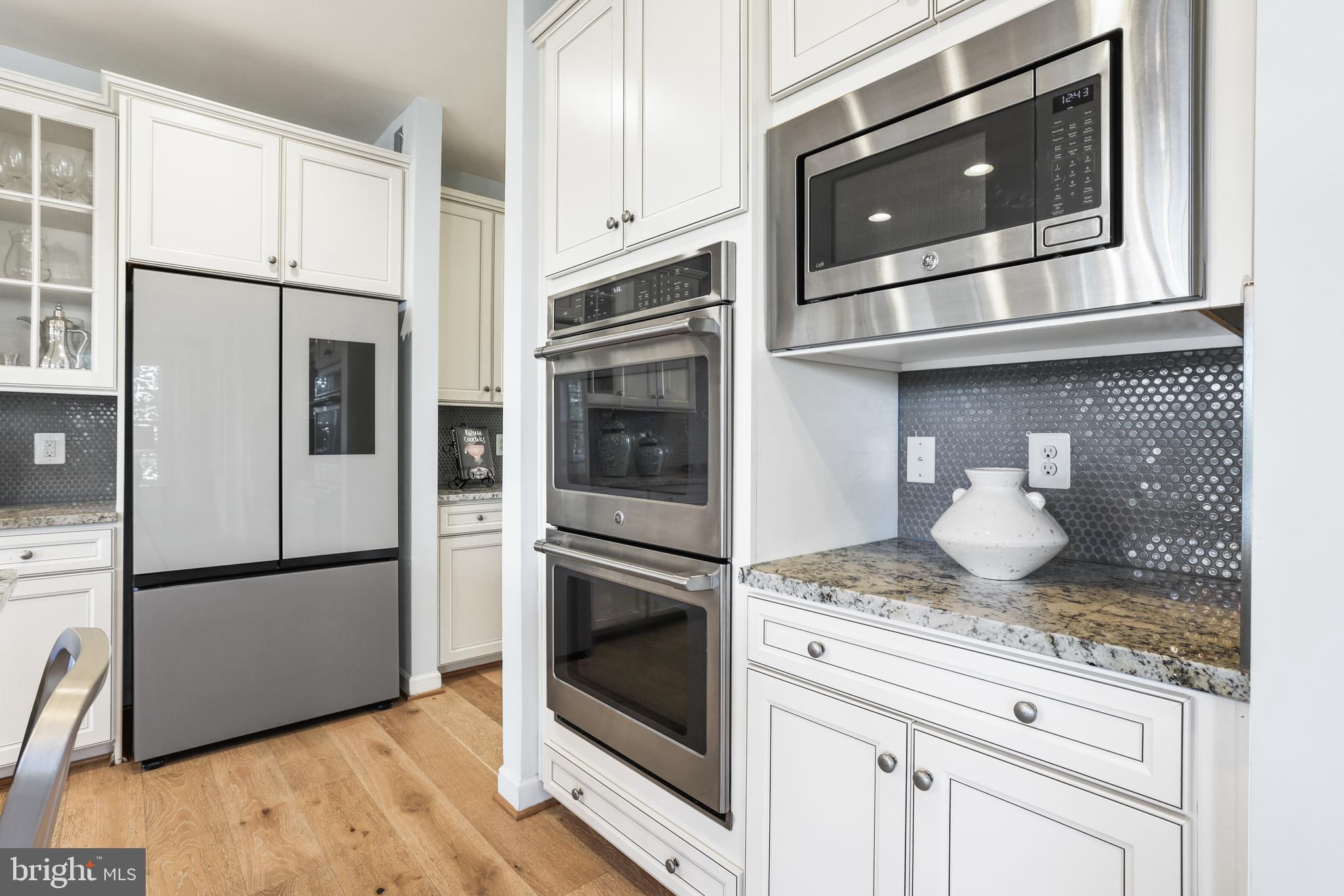 BURKE JUNCTION - Residential