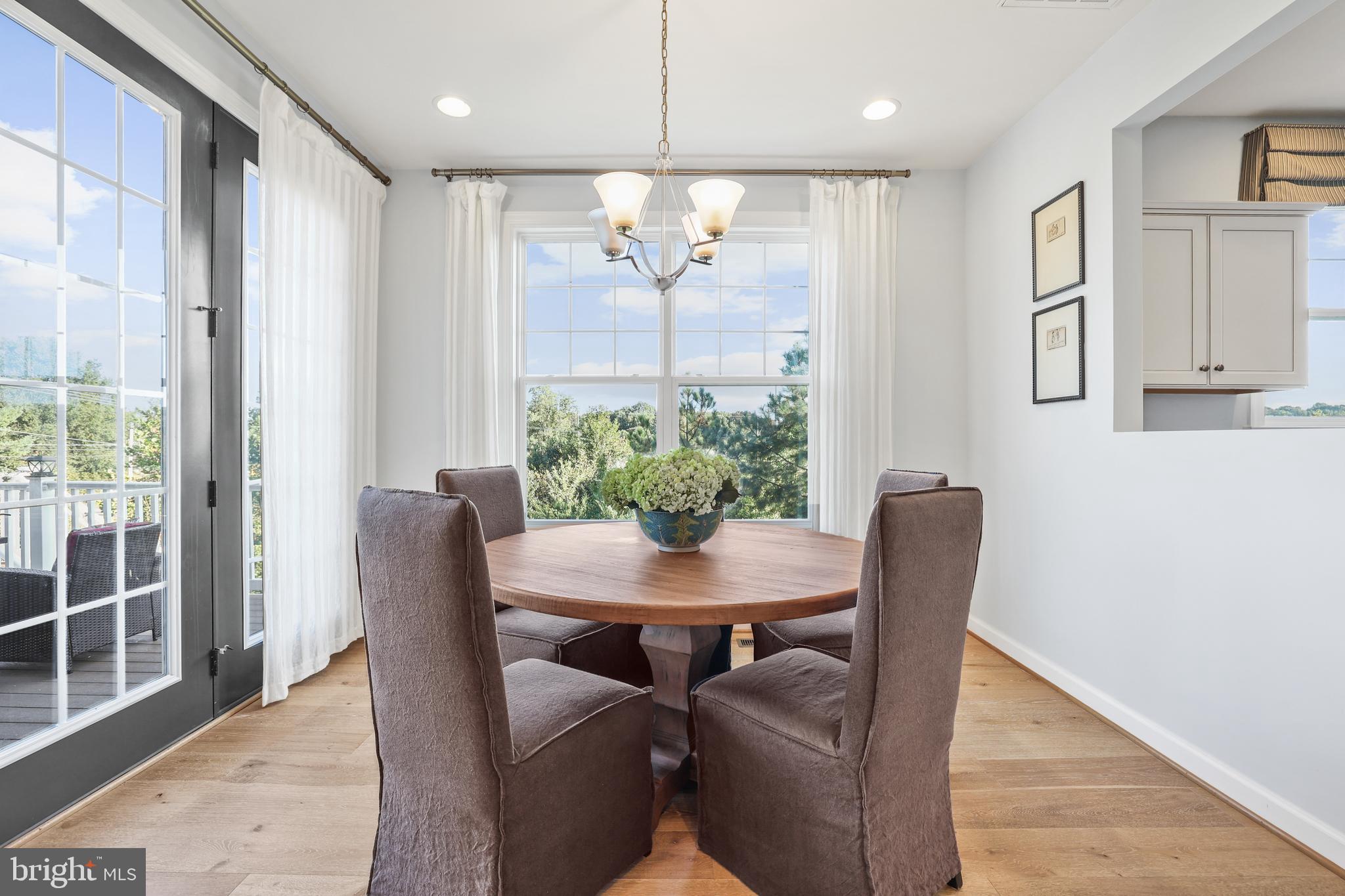 BURKE JUNCTION - Residential