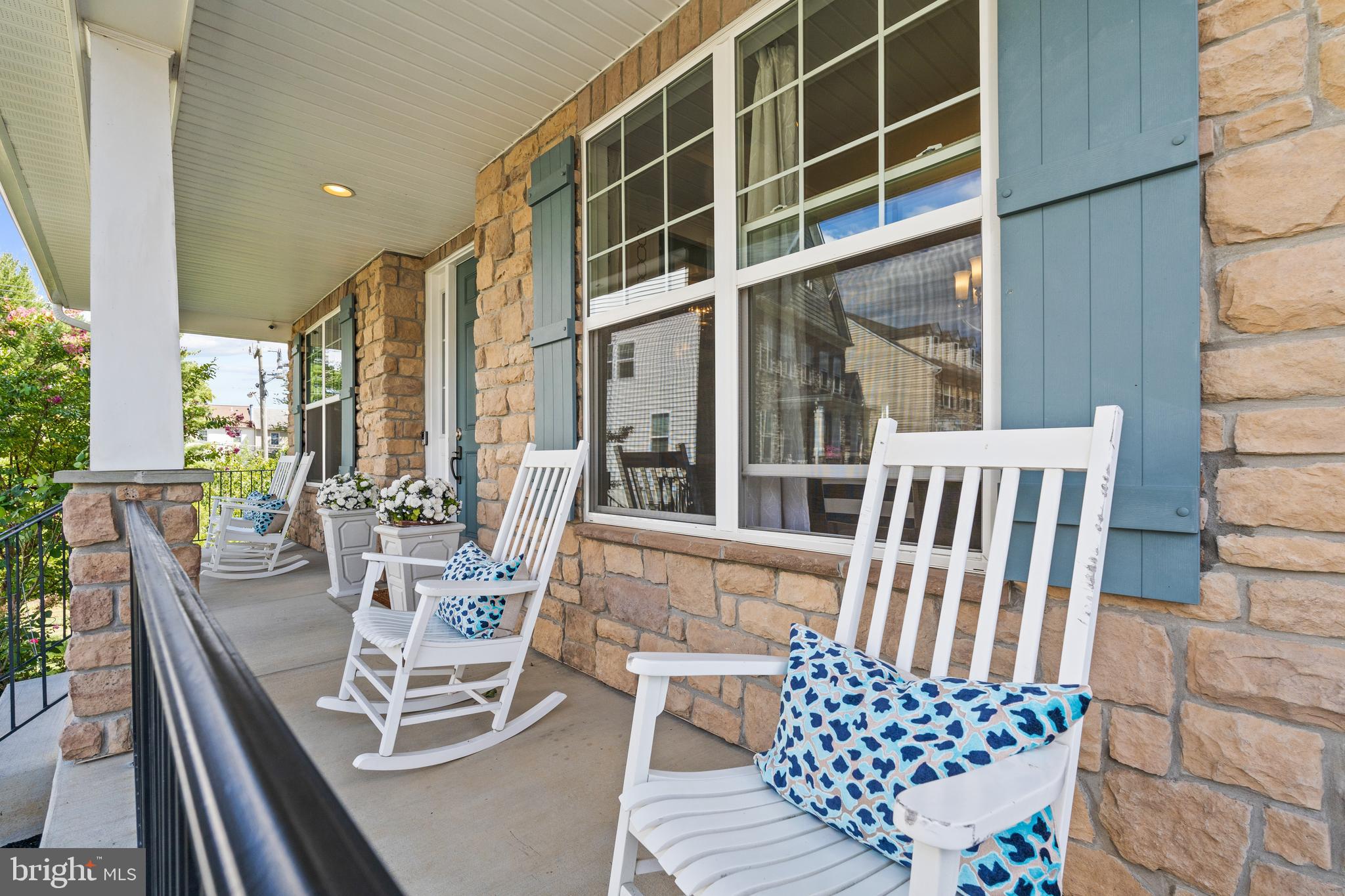 BURKE JUNCTION - Residential