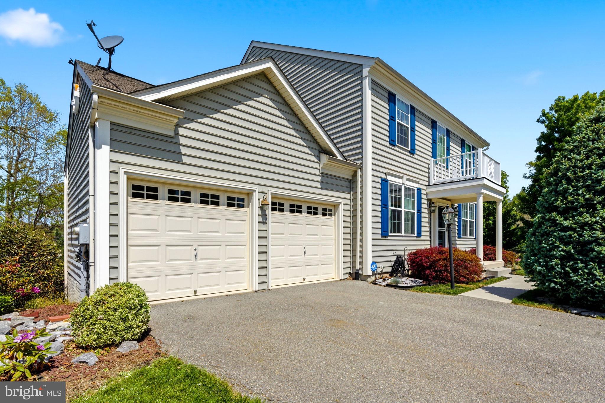 THE LAKES AT MARTINSBURG - Residential