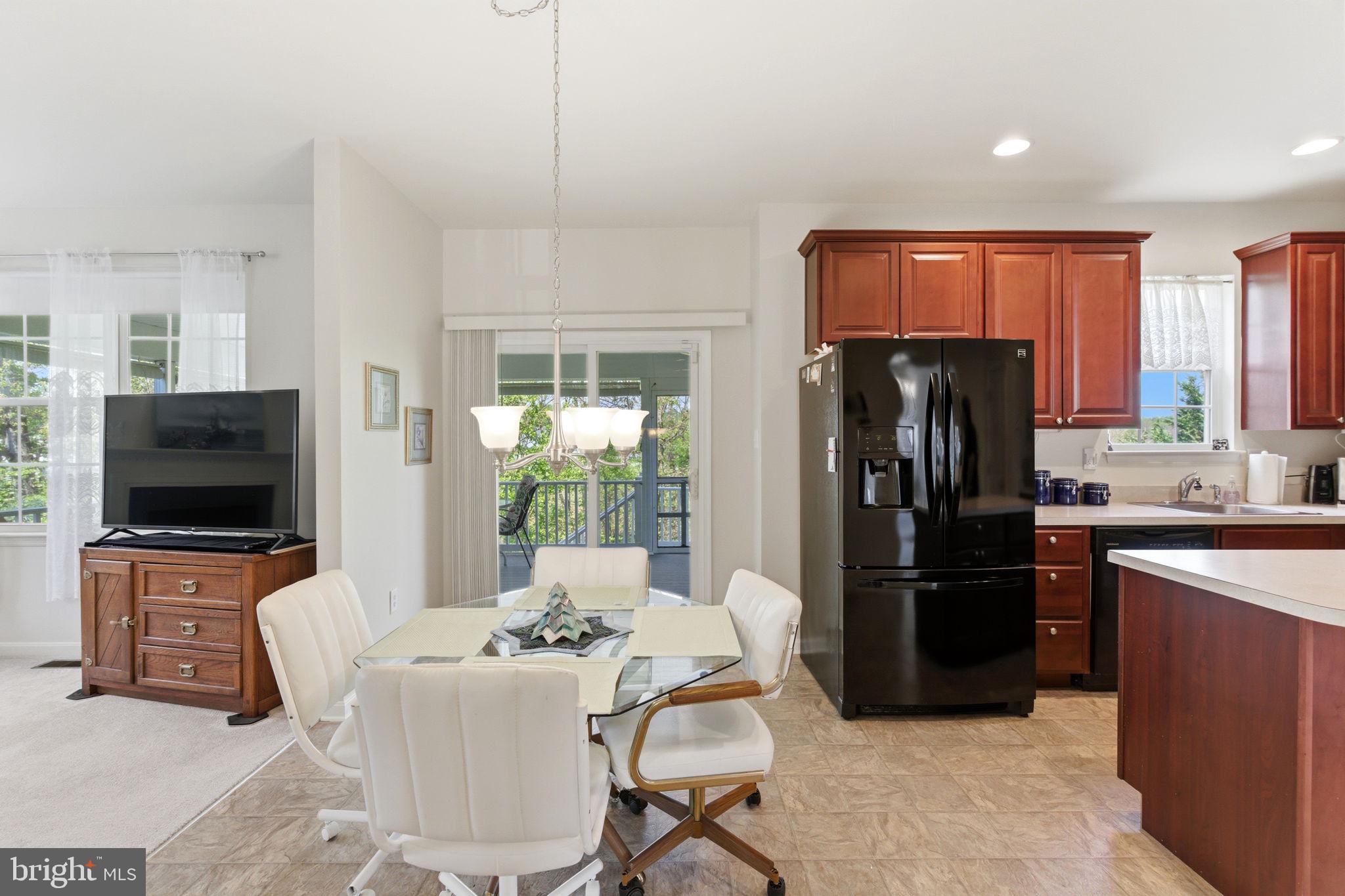 THE LAKES AT MARTINSBURG - Residential