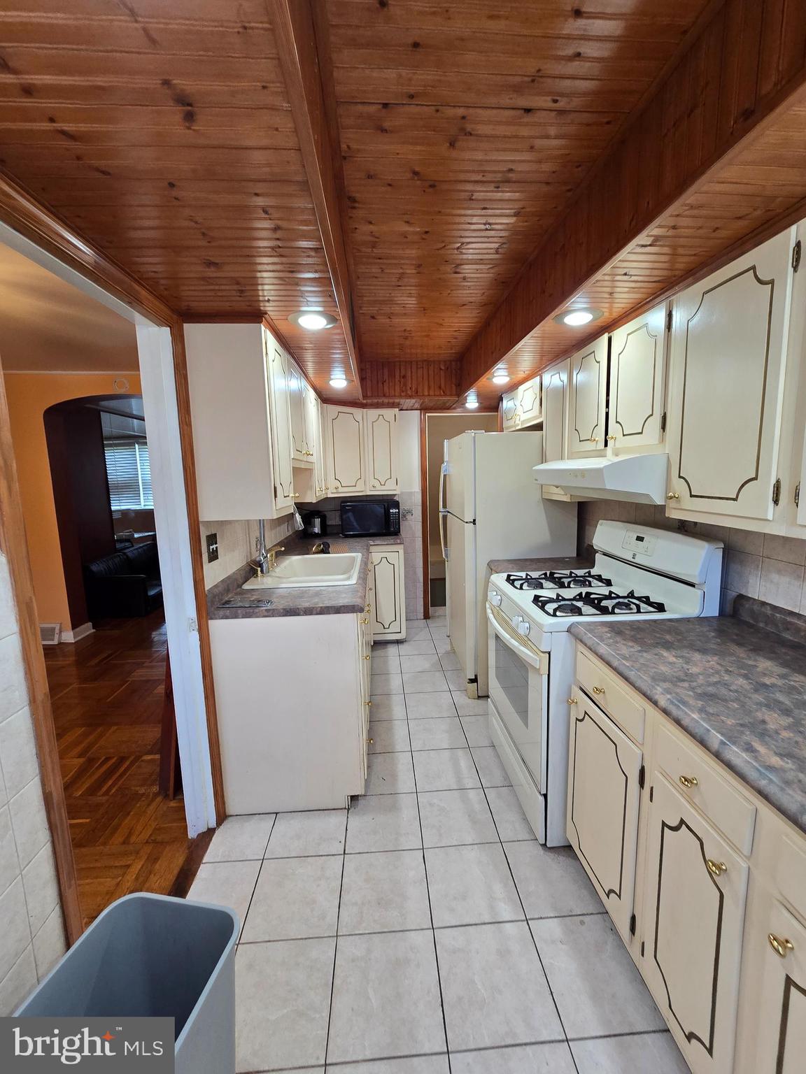 OLNEY - Residential Lease