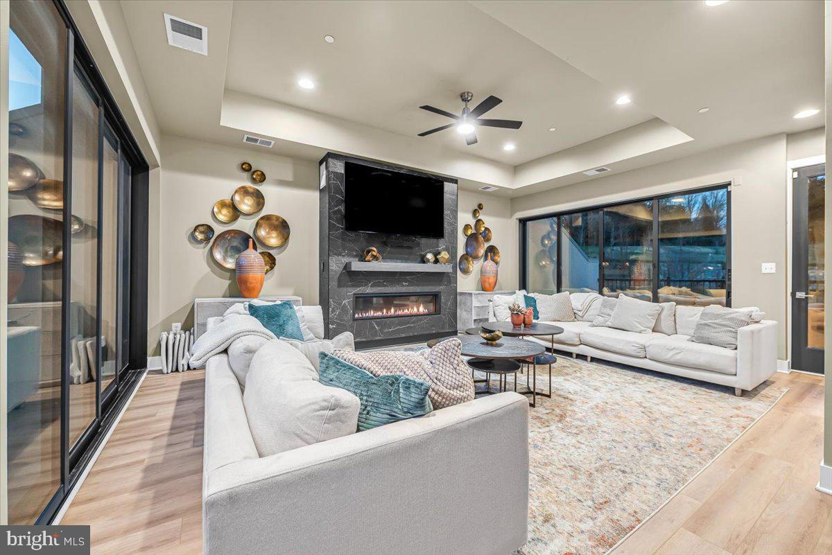 QUARRY SPRINGS - Residential