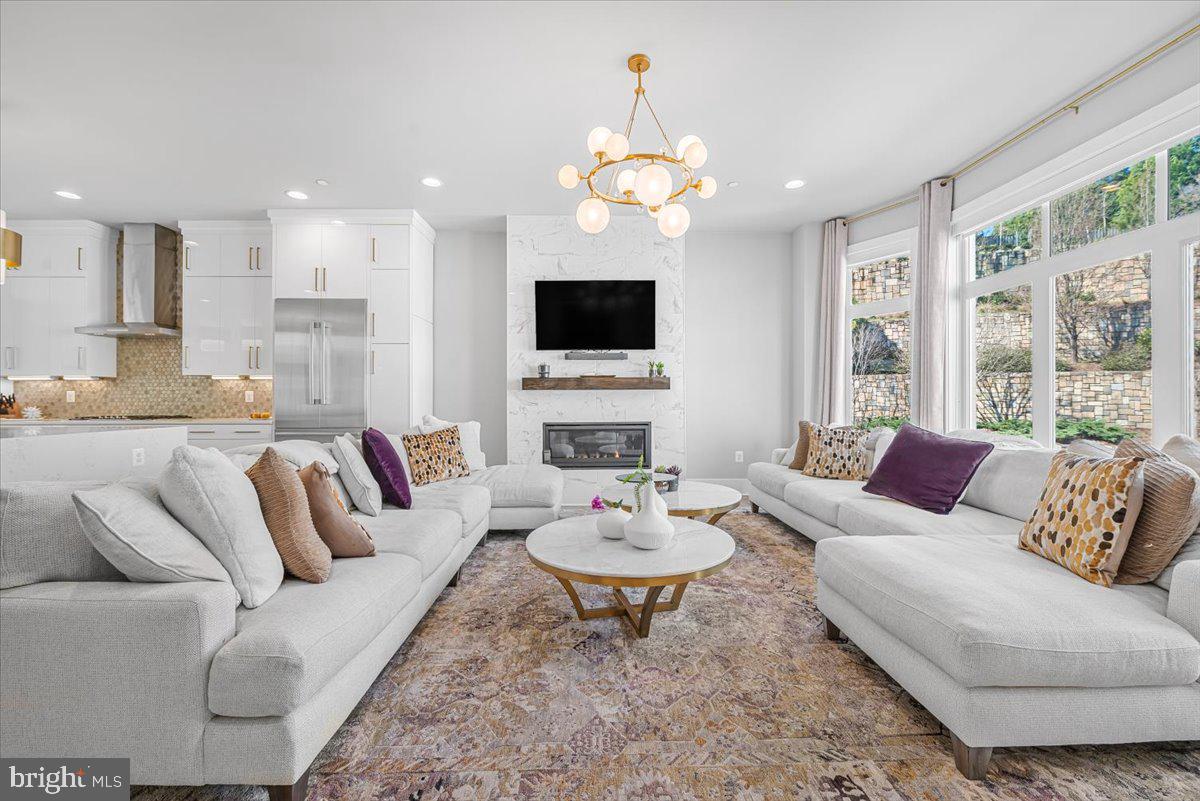 QUARRY SPRINGS - Residential