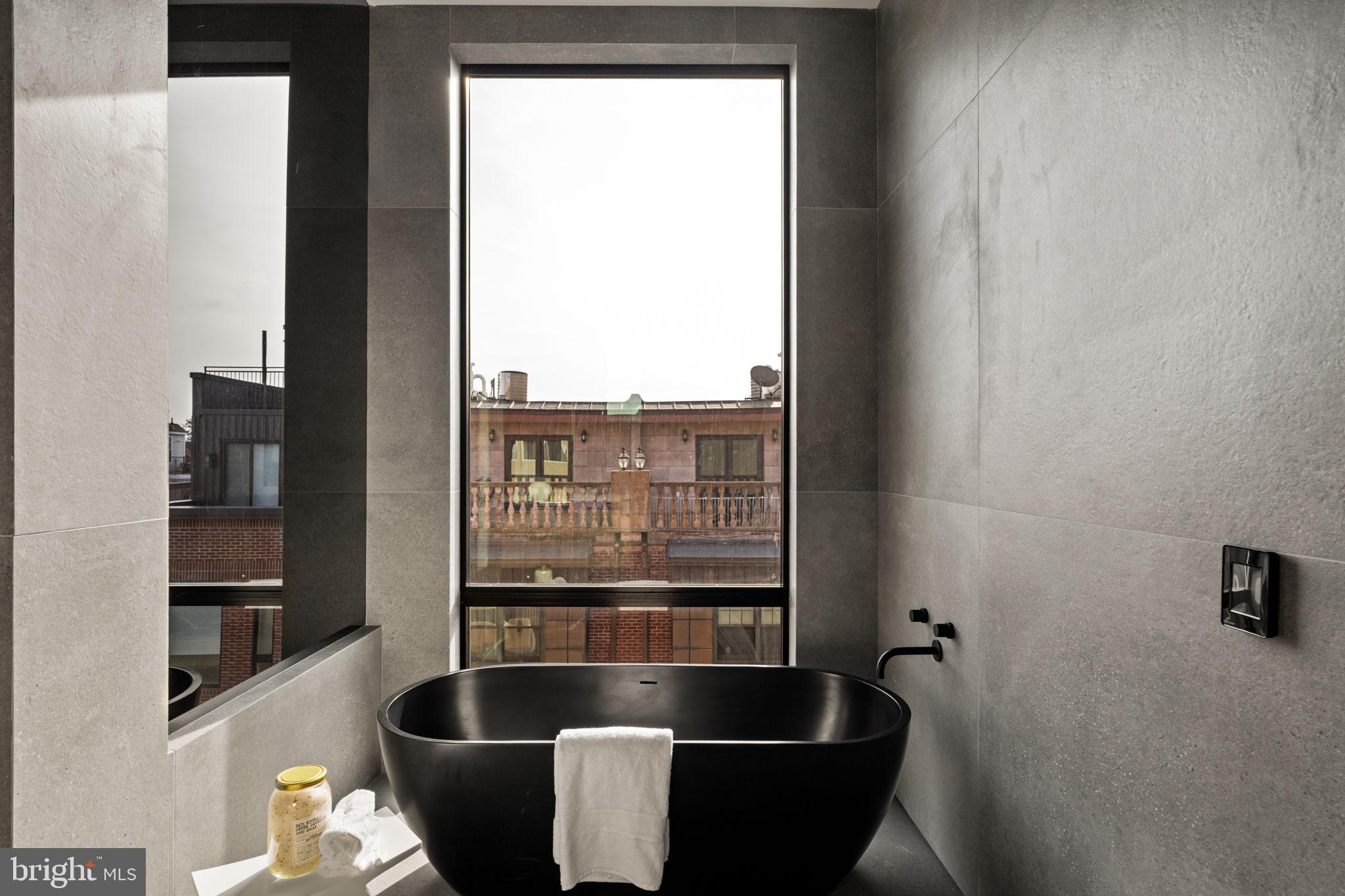 PHILADELPHIA - Residential