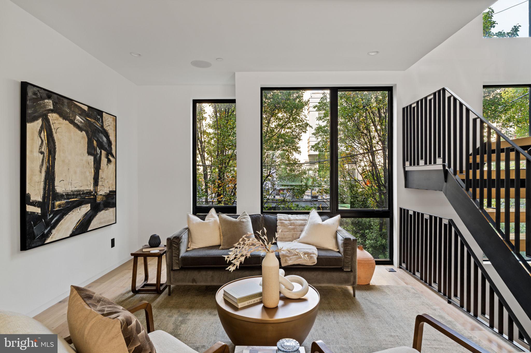 PHILADELPHIA - Residential