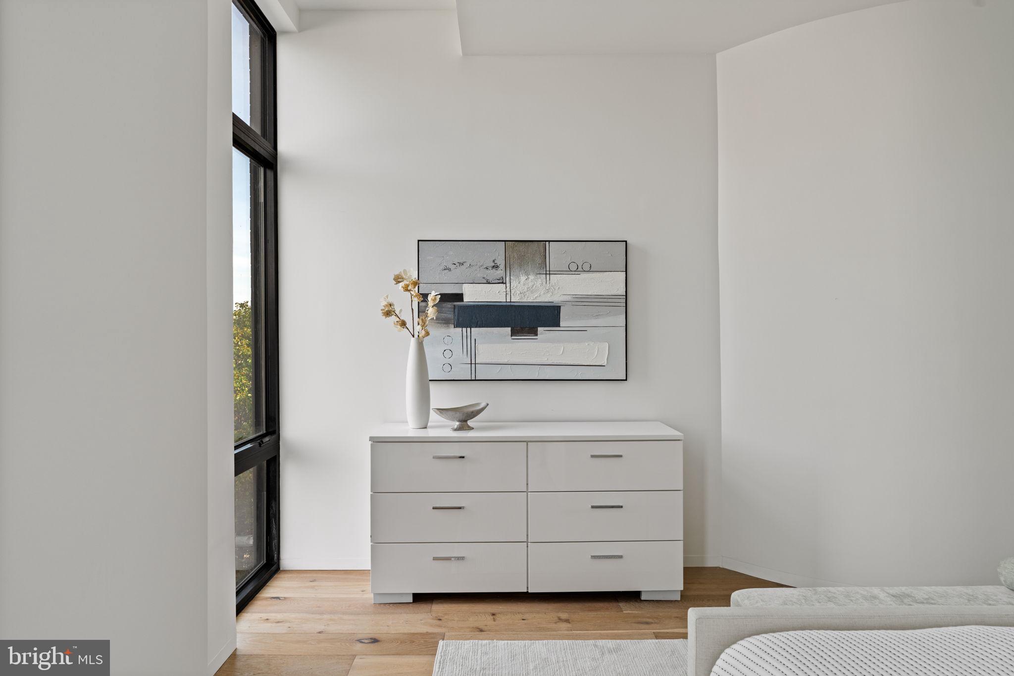 PHILADELPHIA - Residential