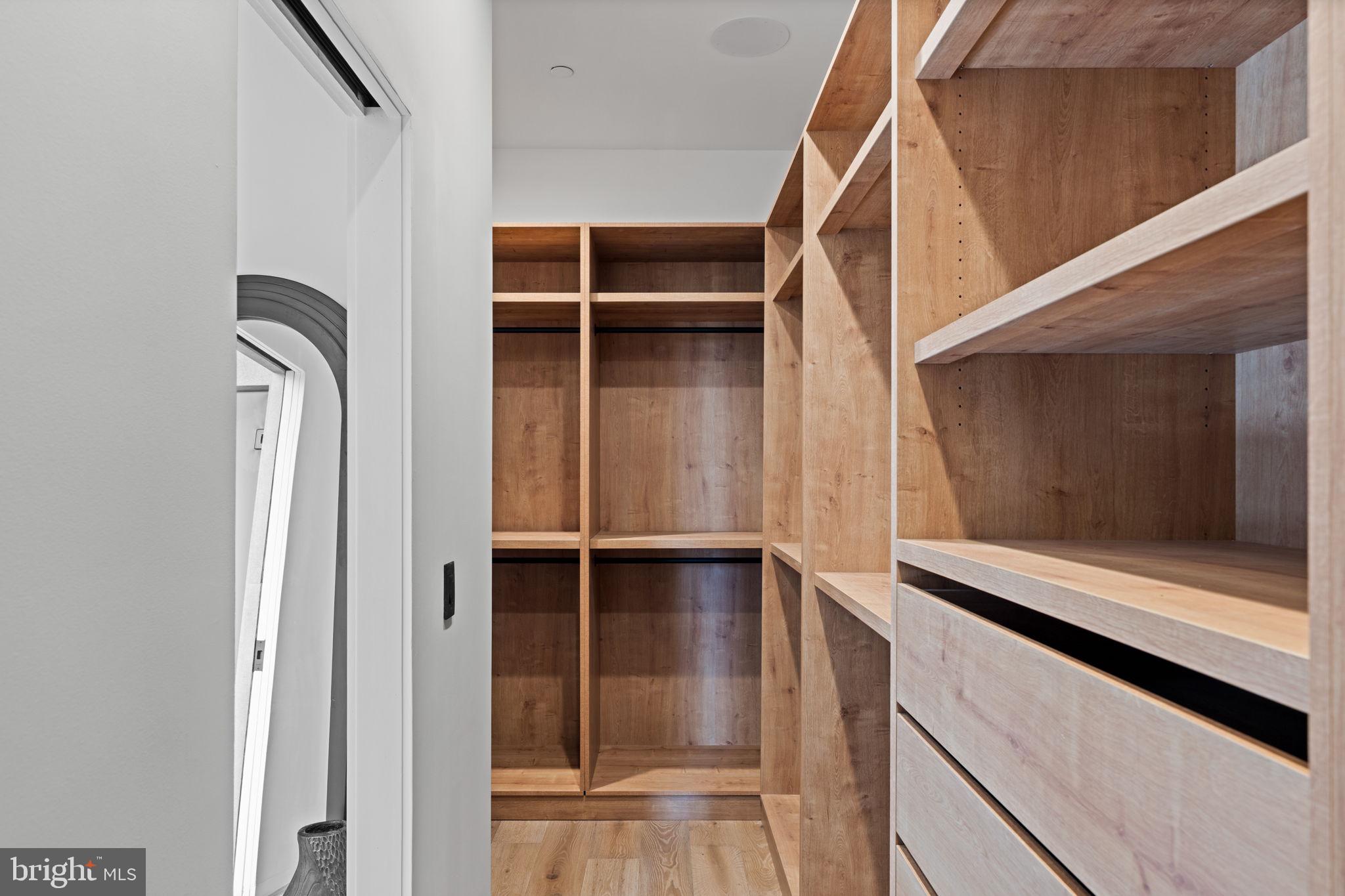 PHILADELPHIA - Residential