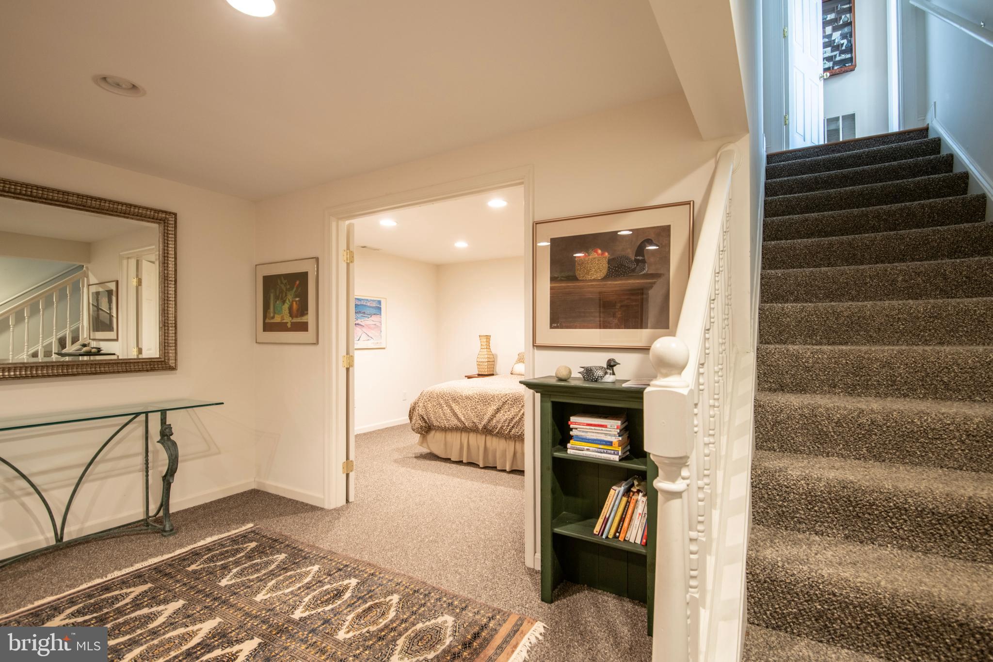 WEST ANNAPOLIS - Residential