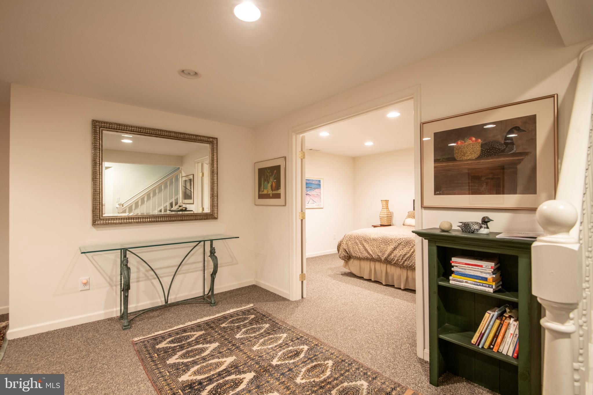 WEST ANNAPOLIS - Residential