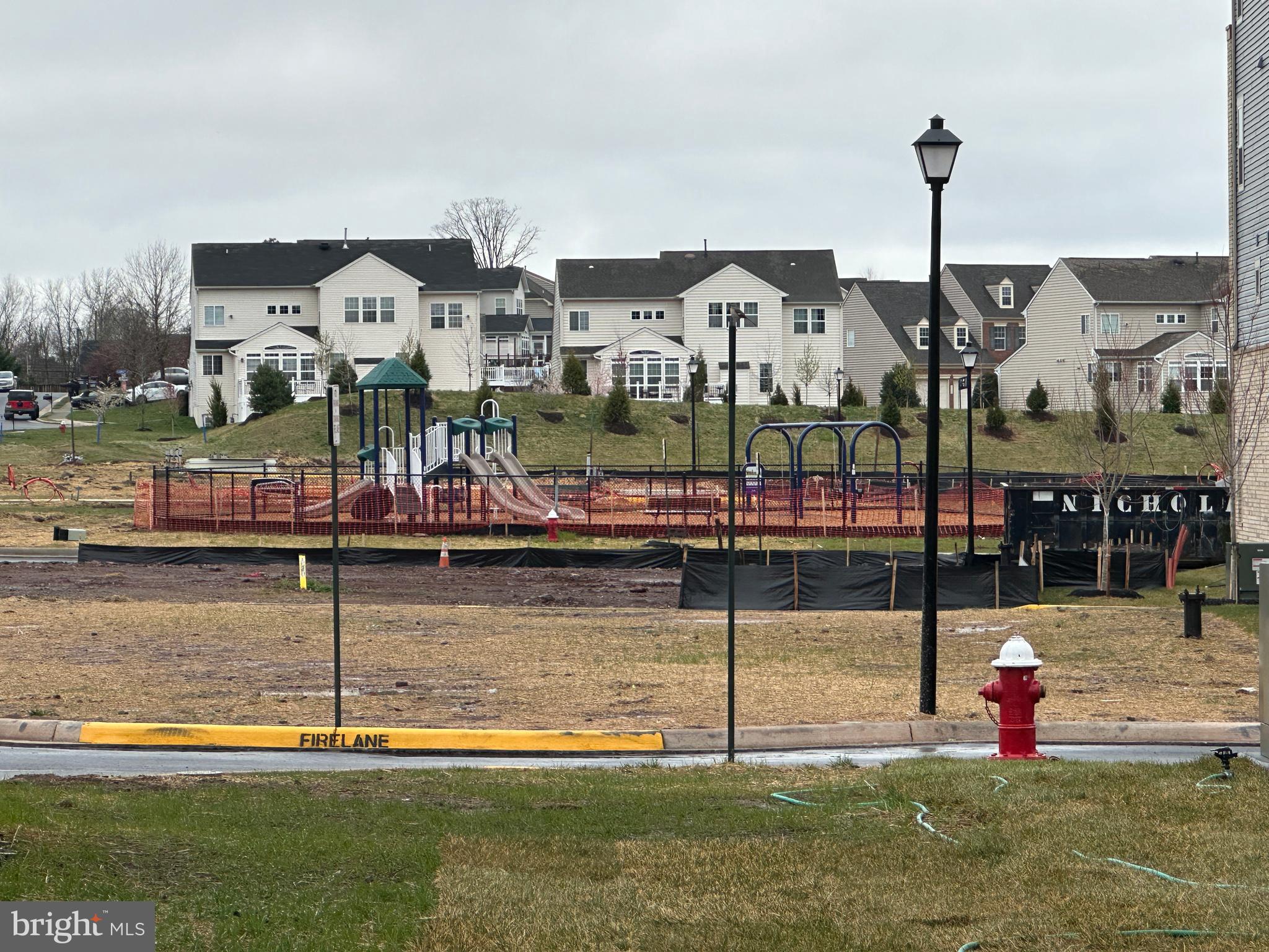 ARCOLA TOWN CENTER - Residential Lease