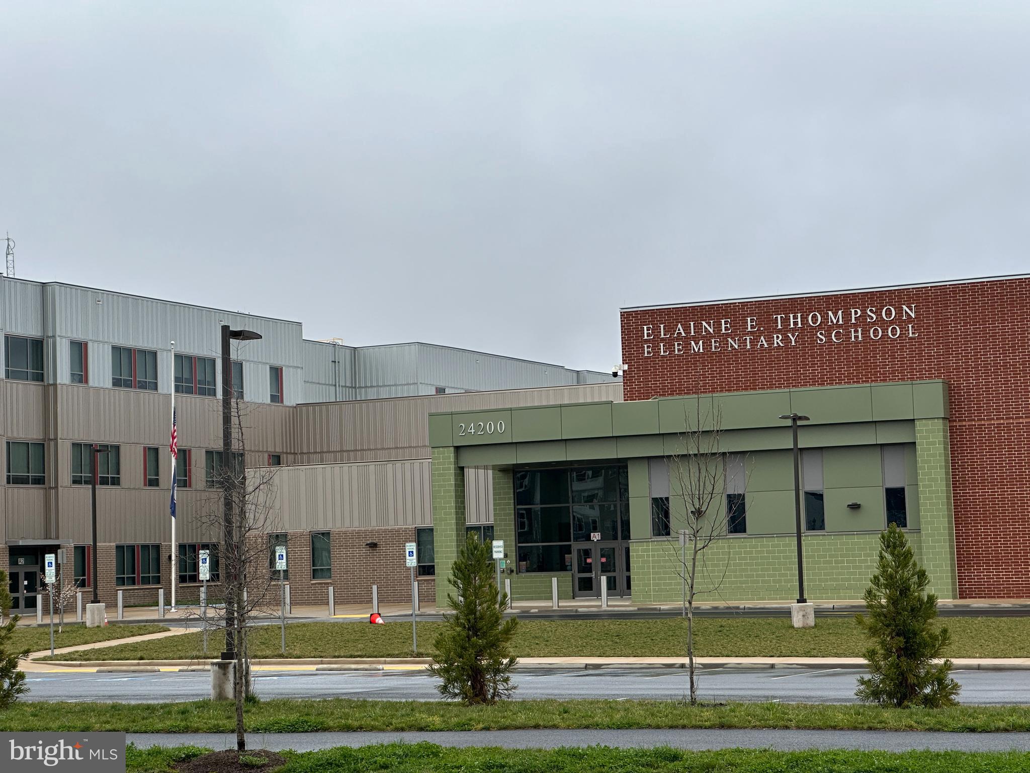 ARCOLA TOWN CENTER - Residential Lease