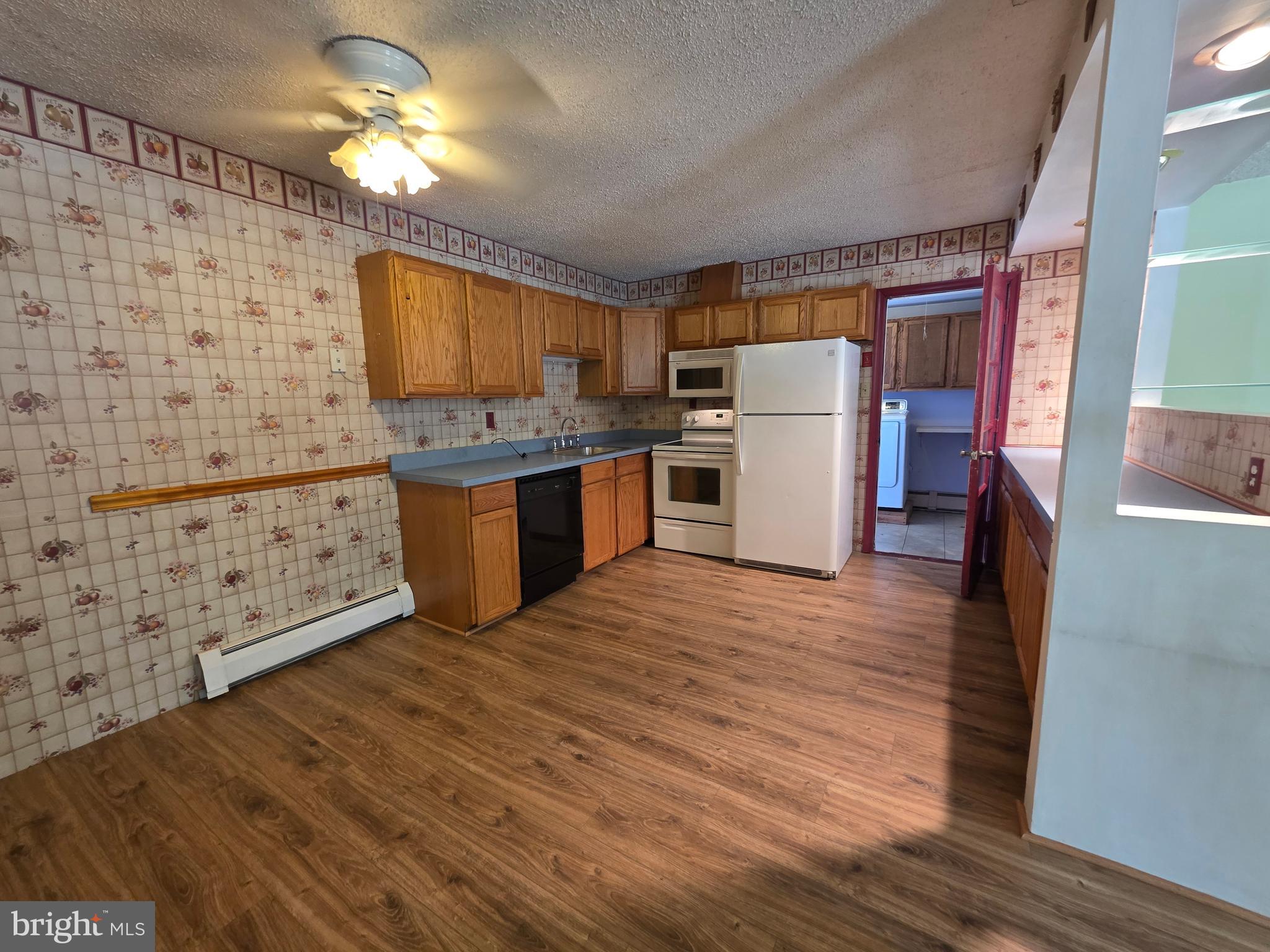 MAGNOLIA HILL - Residential