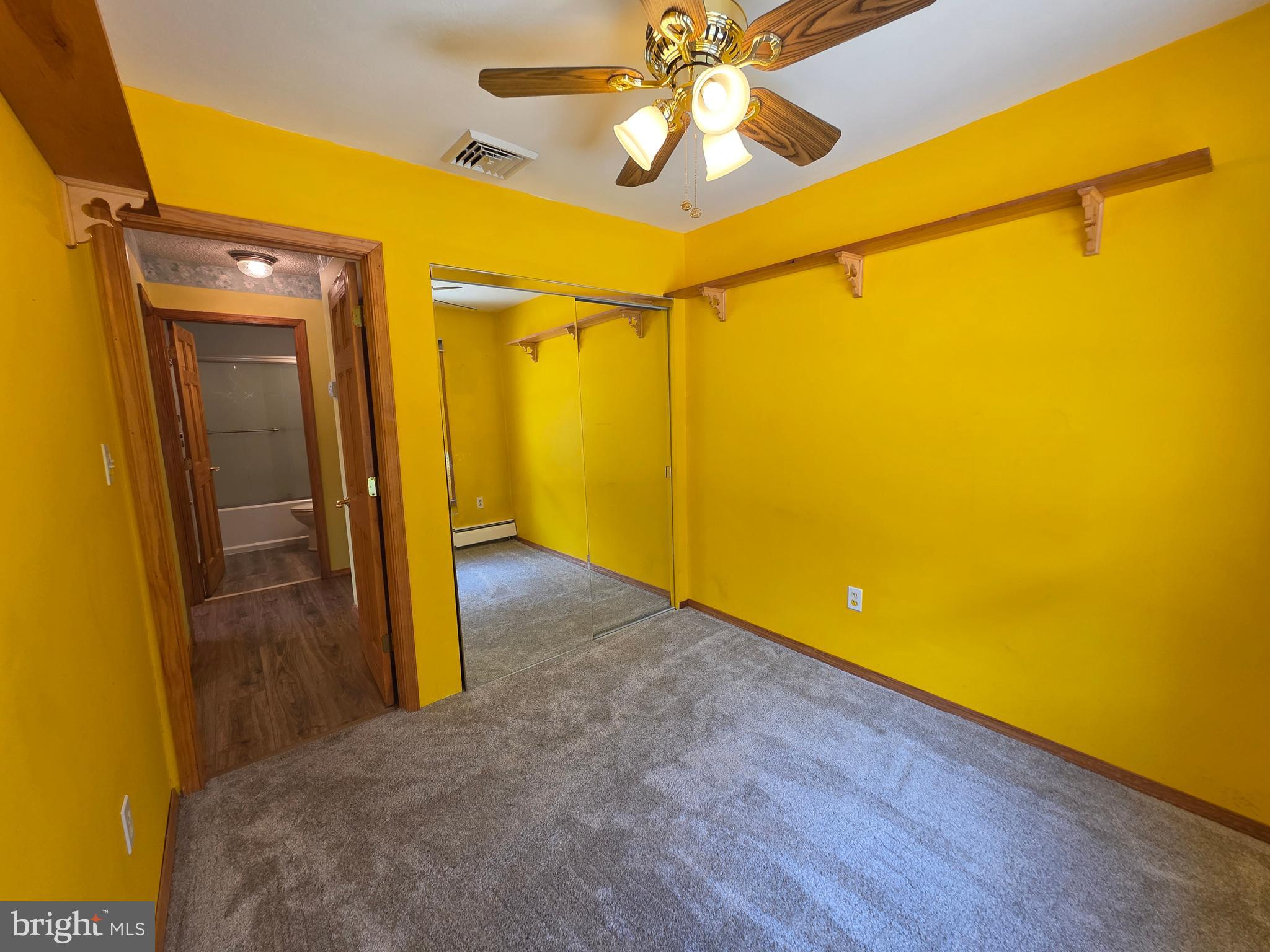 MAGNOLIA HILL - Residential