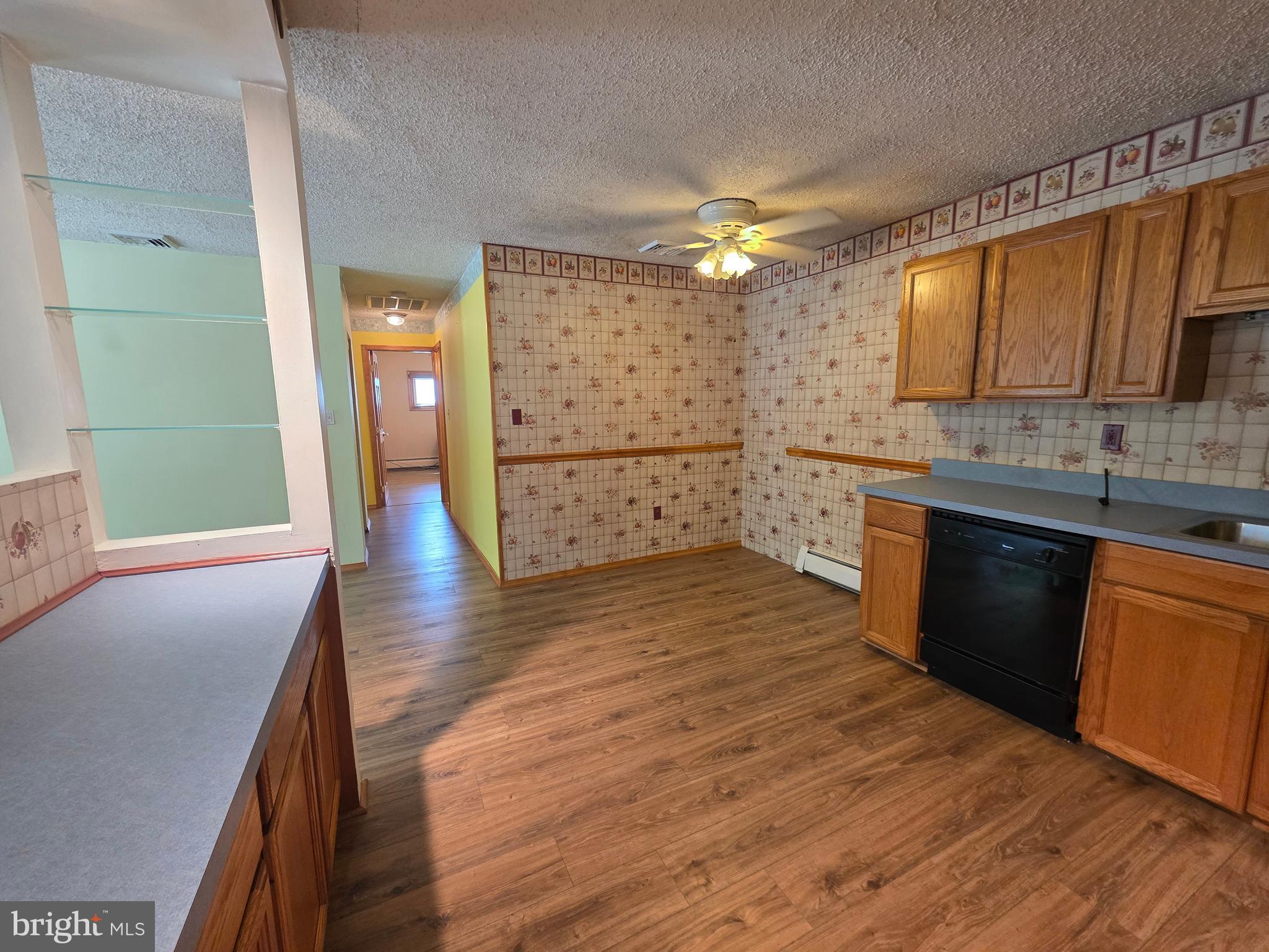 MAGNOLIA HILL - Residential