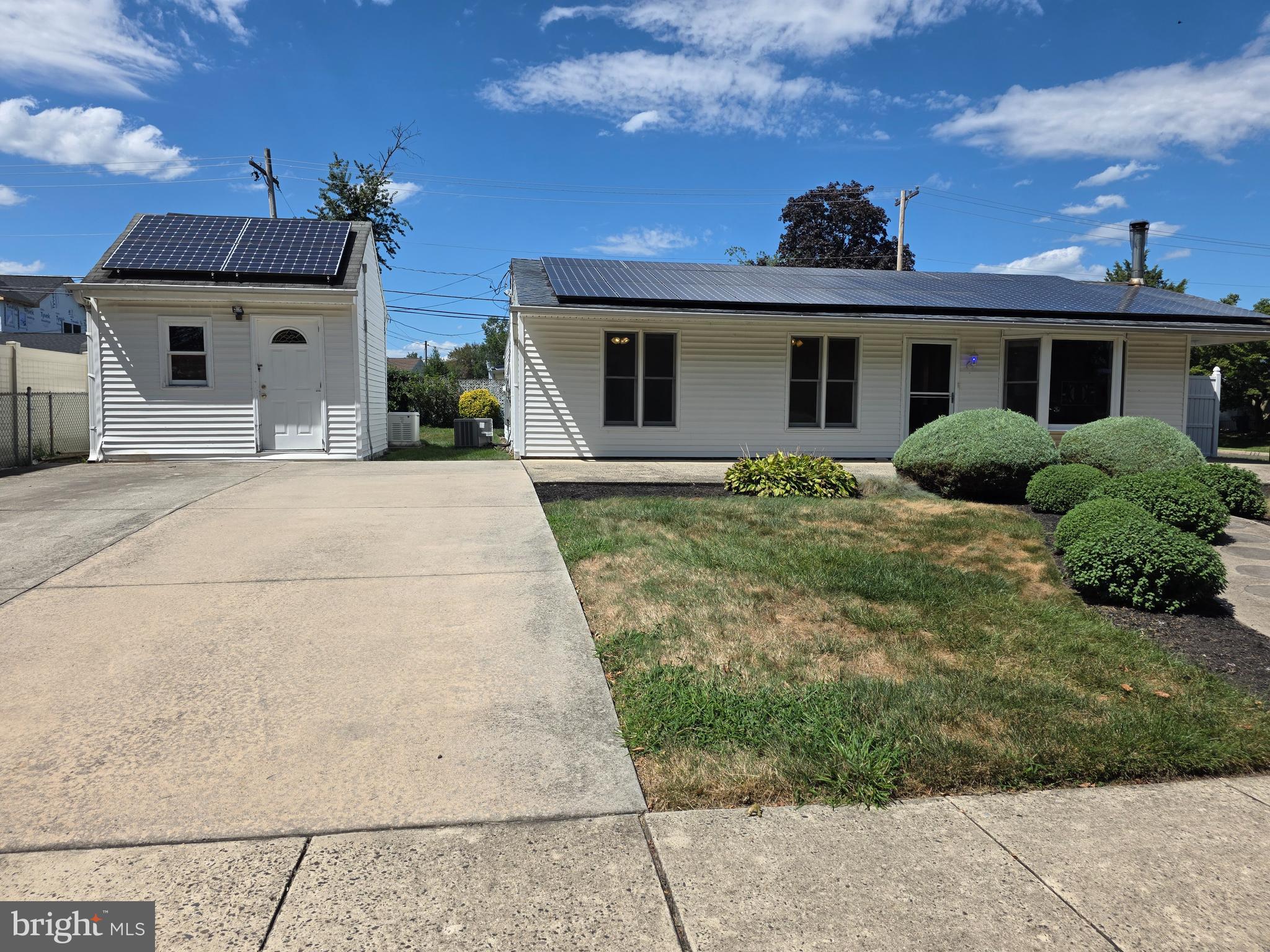 MAGNOLIA HILL - Residential