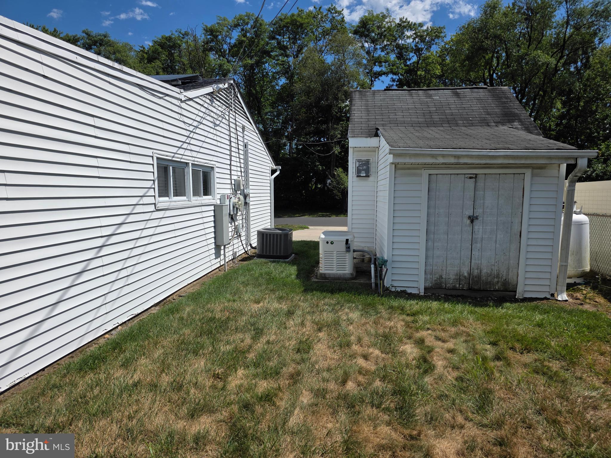 MAGNOLIA HILL - Residential