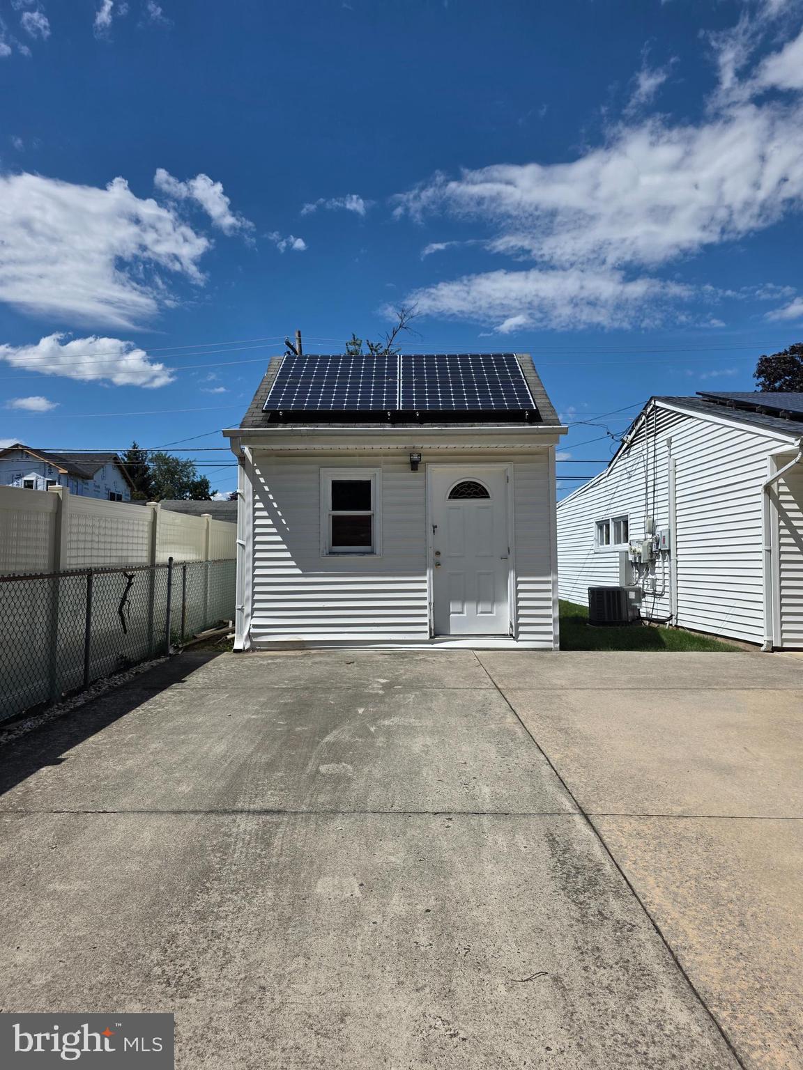 MAGNOLIA HILL - Residential