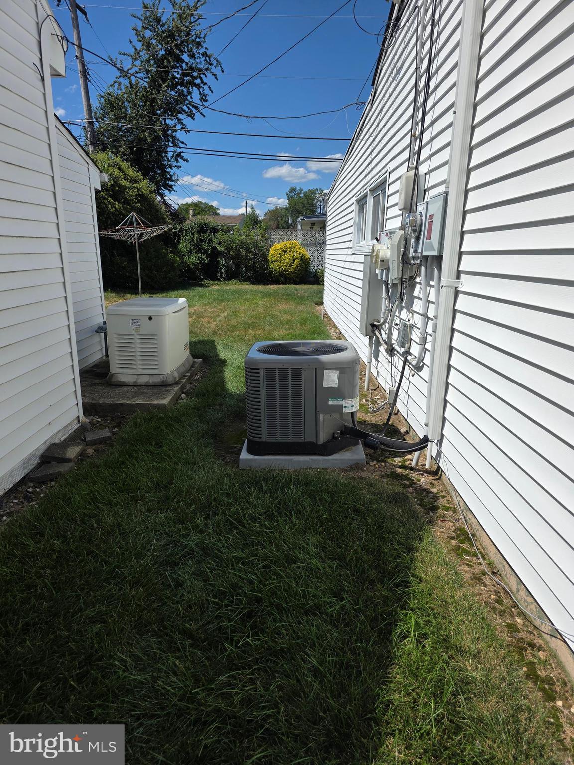 MAGNOLIA HILL - Residential