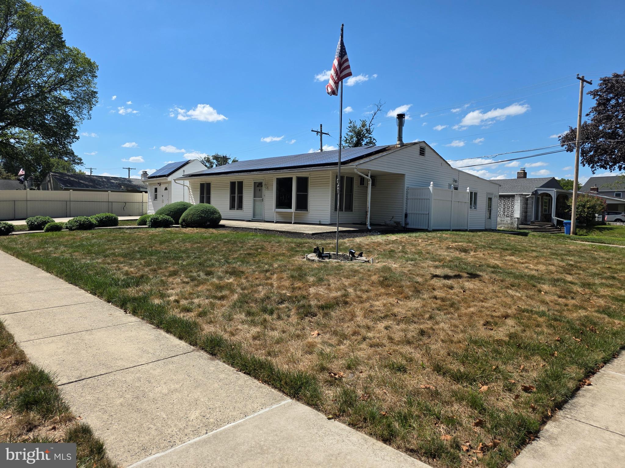 MAGNOLIA HILL - Residential