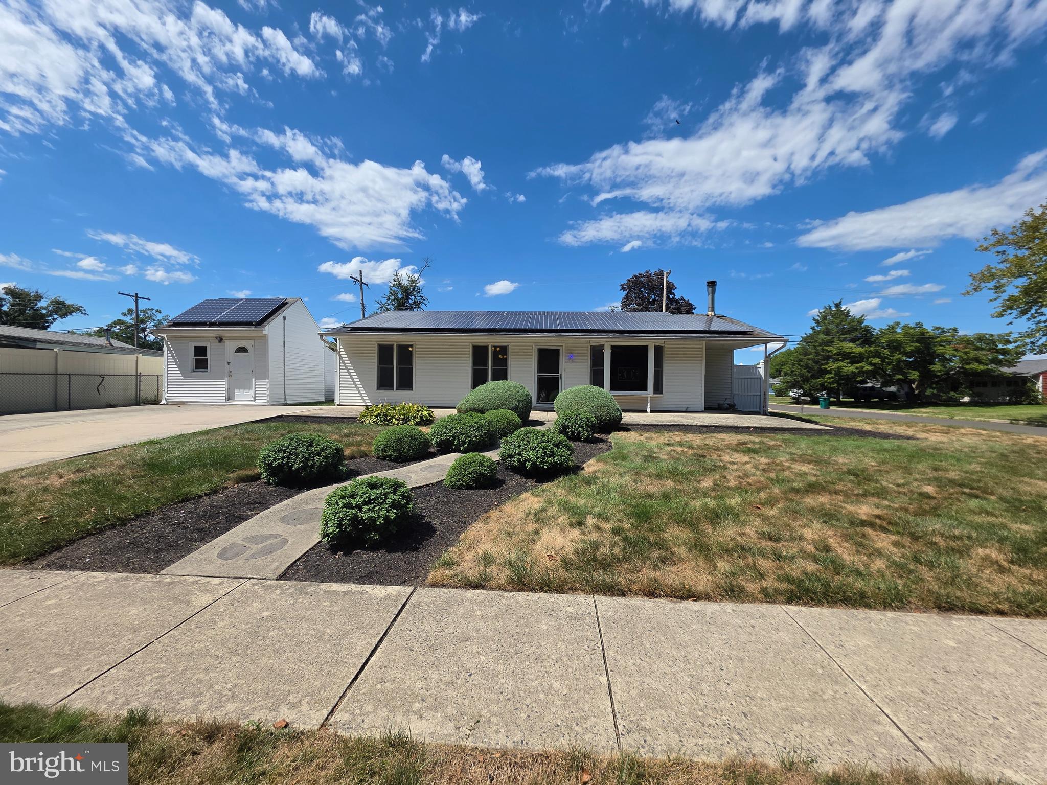 MAGNOLIA HILL - Residential