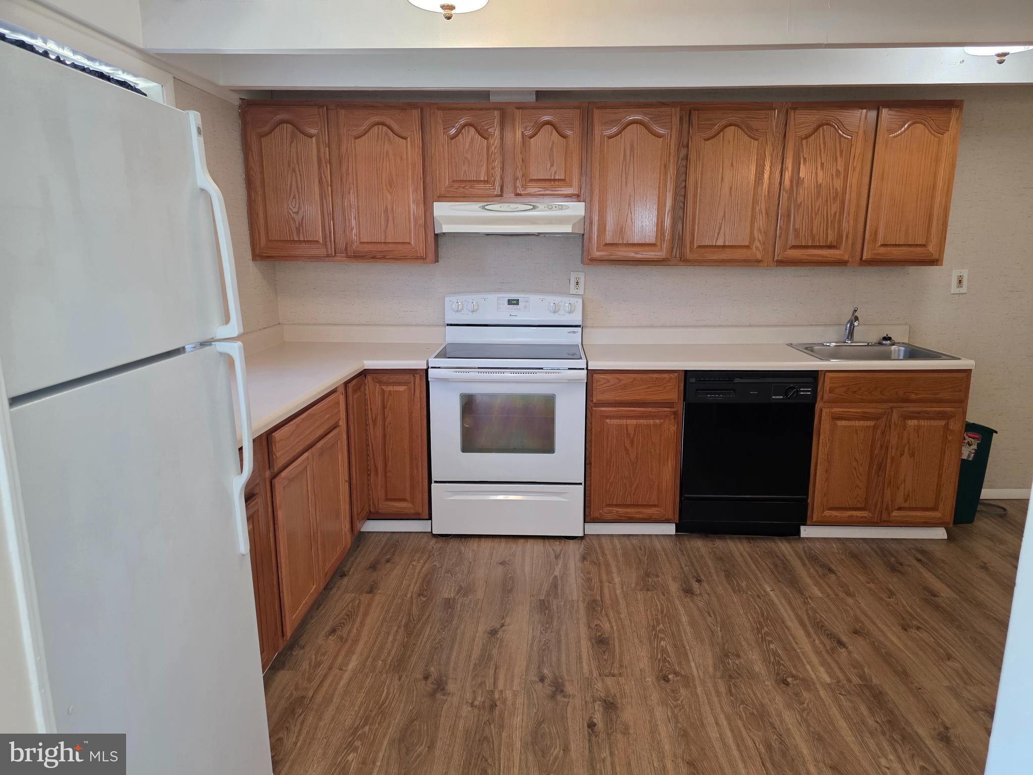 MAGNOLIA HILL - Residential