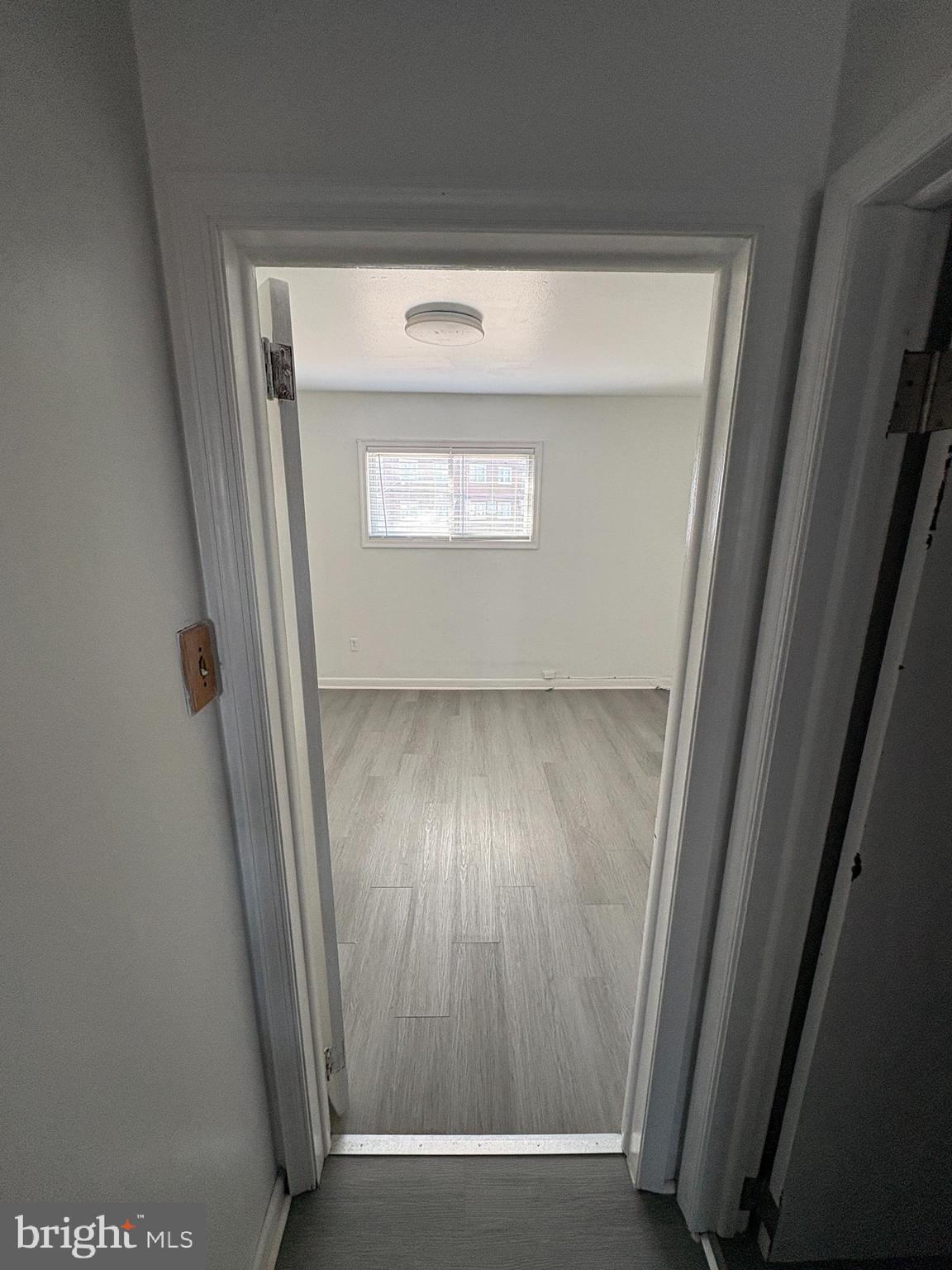 HOLMESBURG - Residential Lease