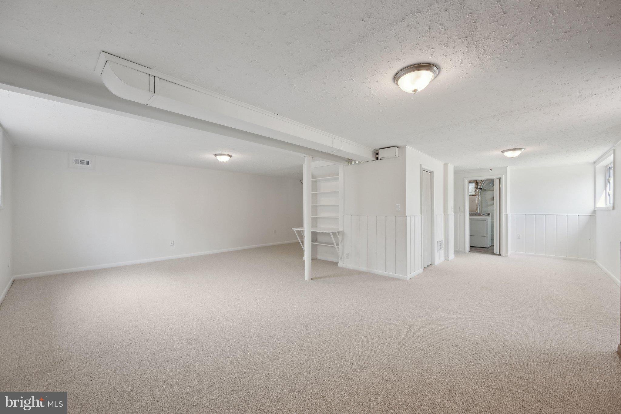 ROCK CREEK PALISADES - Residential