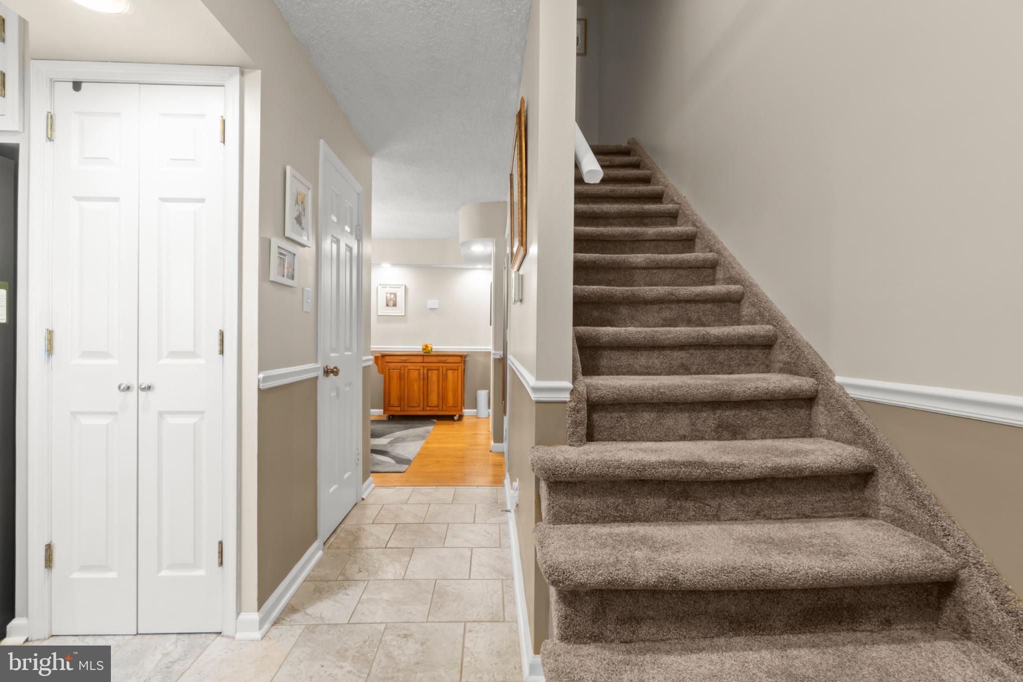12 E MAPLE AVENUE 19