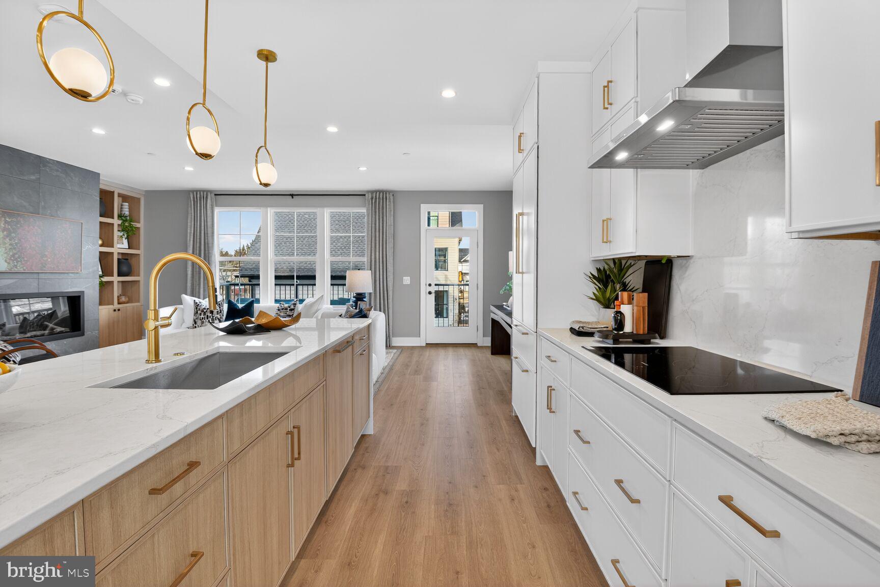 STRATHMORE VIEW - Residential