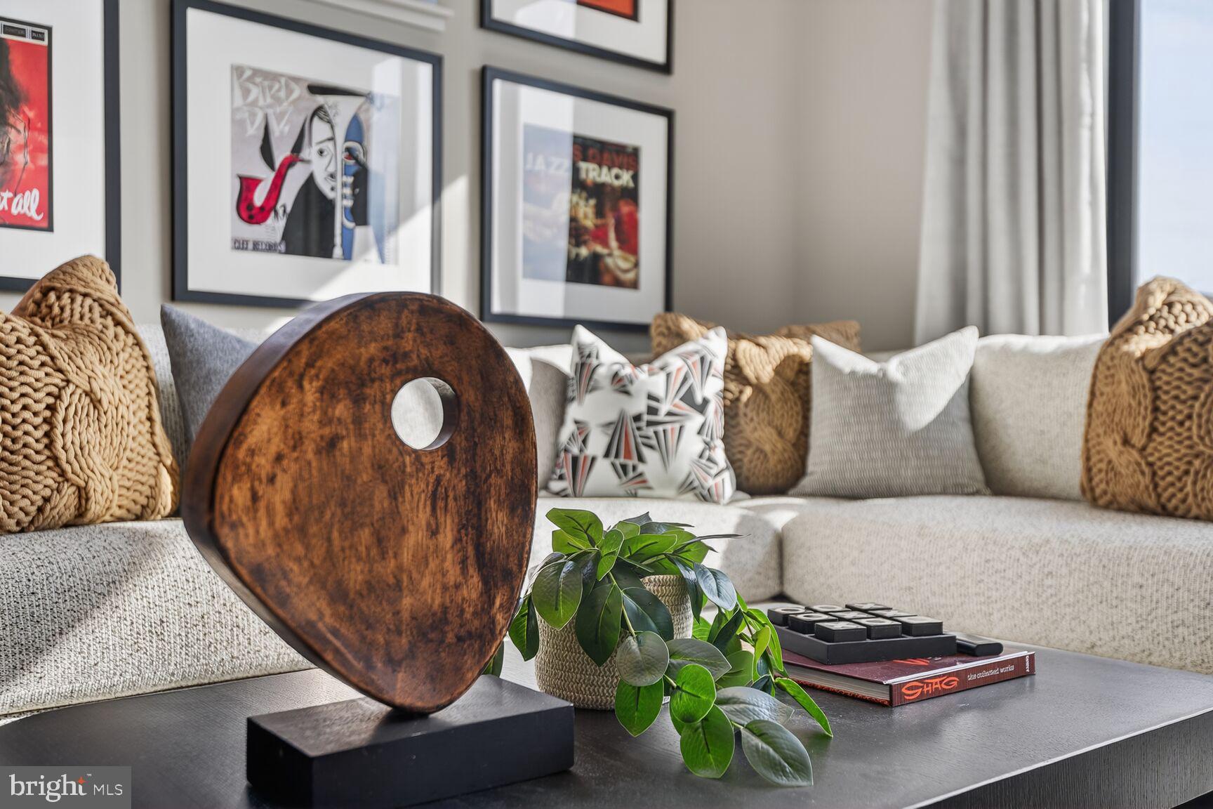 STRATHMORE VIEW - Residential